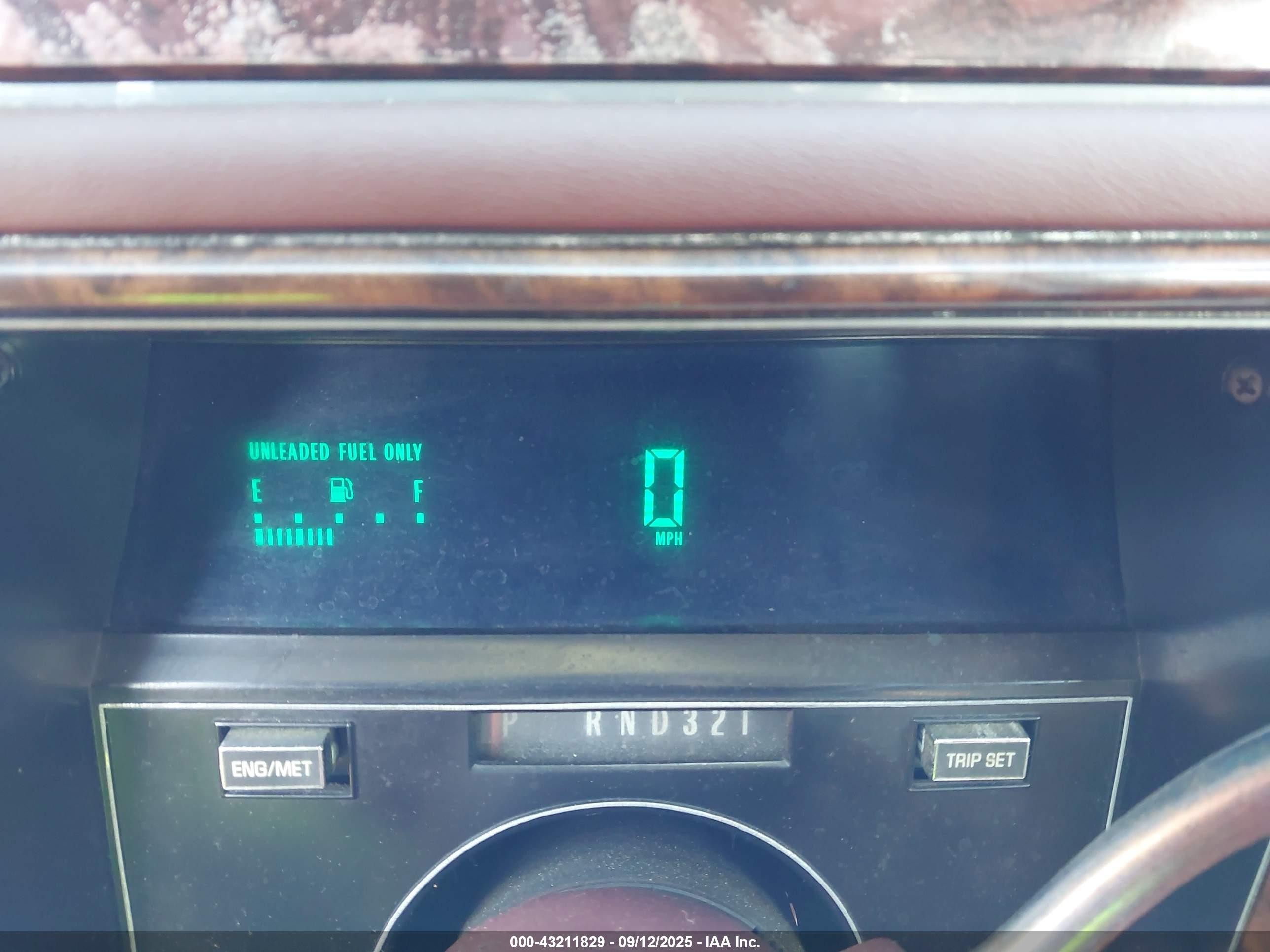 1990 Cadillac Brougham   Черный vin: 1G6DW5470LR712998