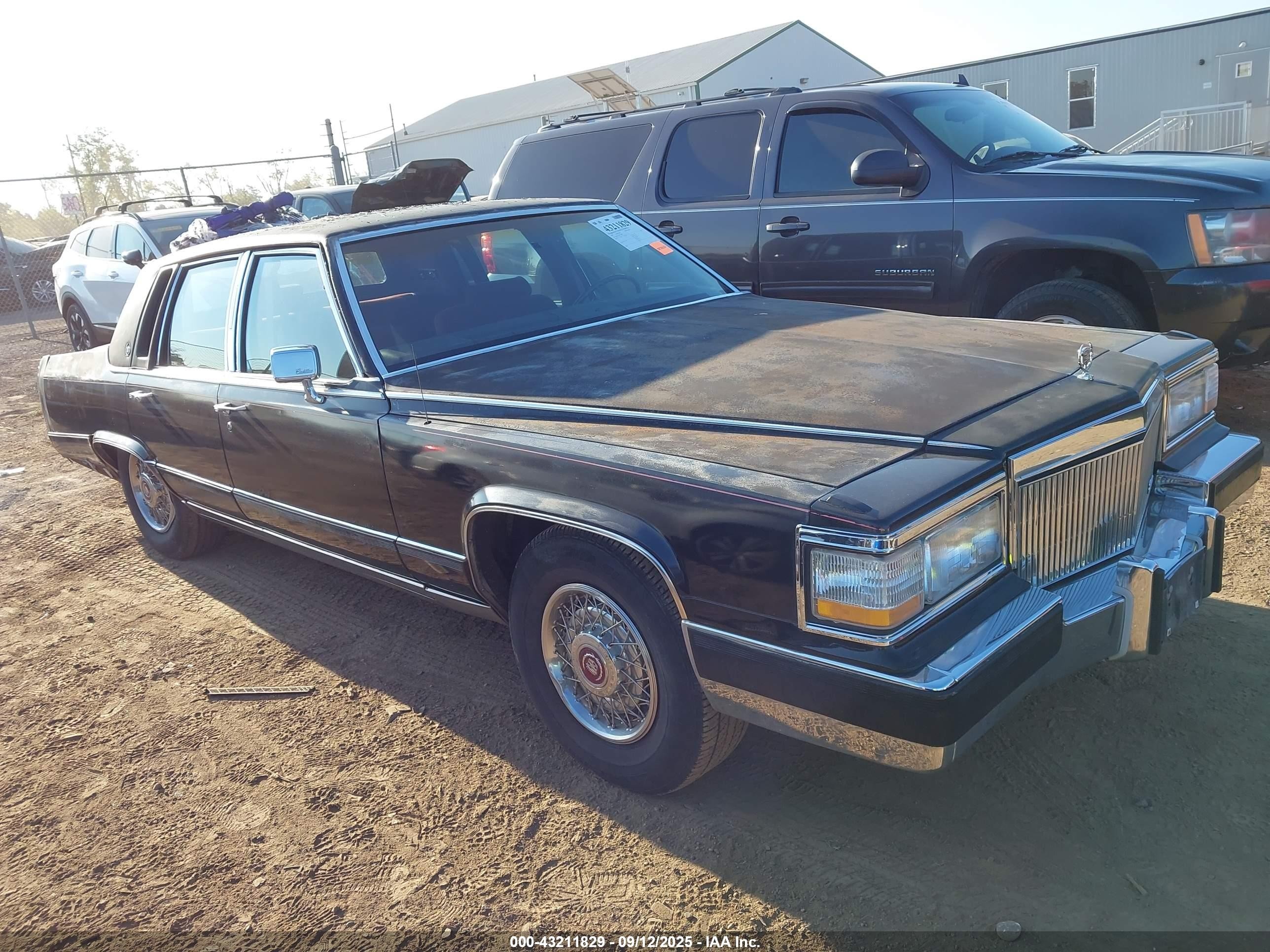 1990 Cadillac Brougham   Черный vin: 1G6DW5470LR712998