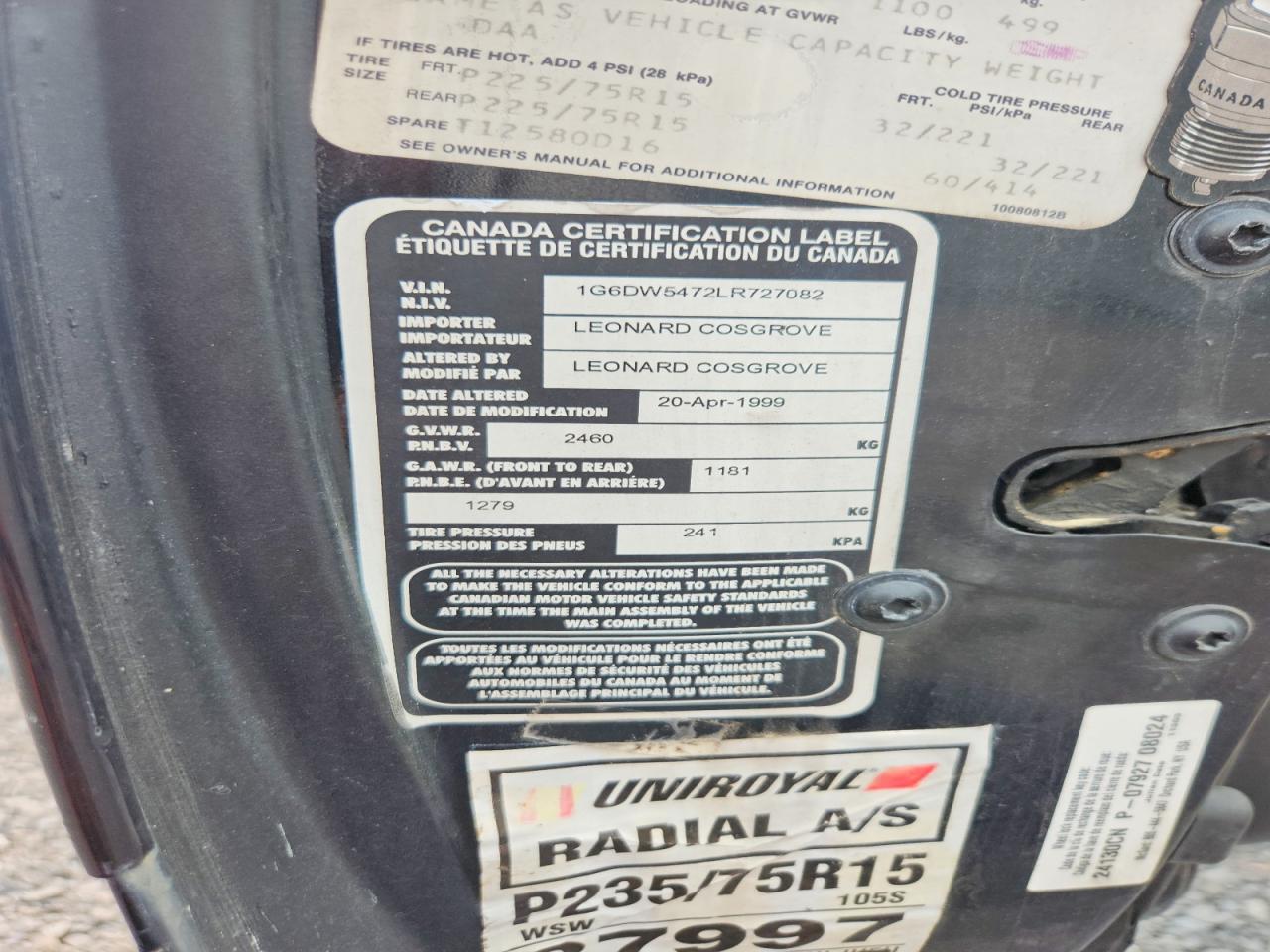 1990 Cadillac Brougham Black vin: 1G6DW5472LR727082