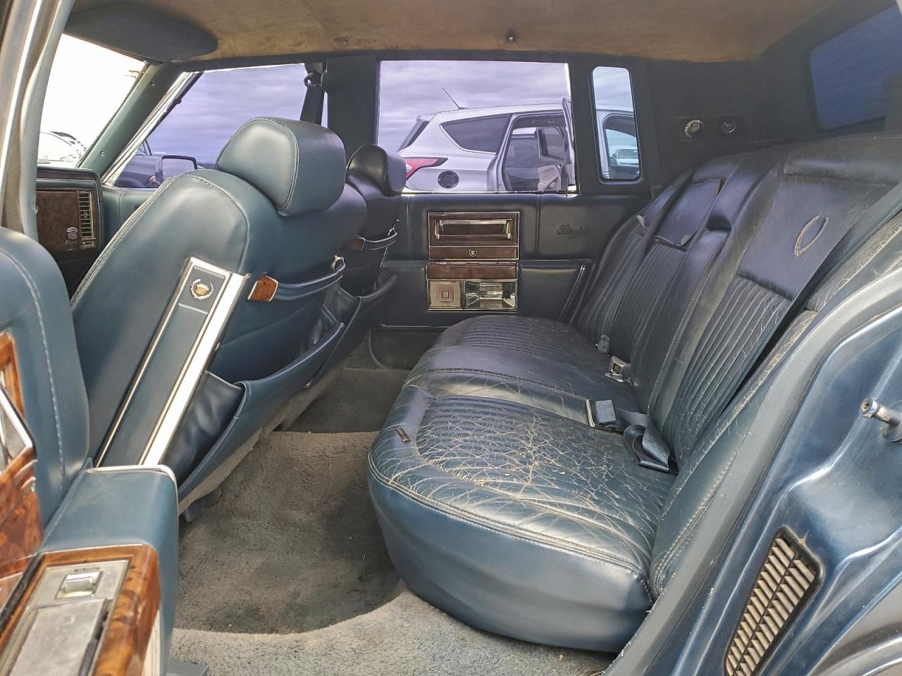 1990 Cadillac Brougham Синий vin: 1G6DW5476LR733645