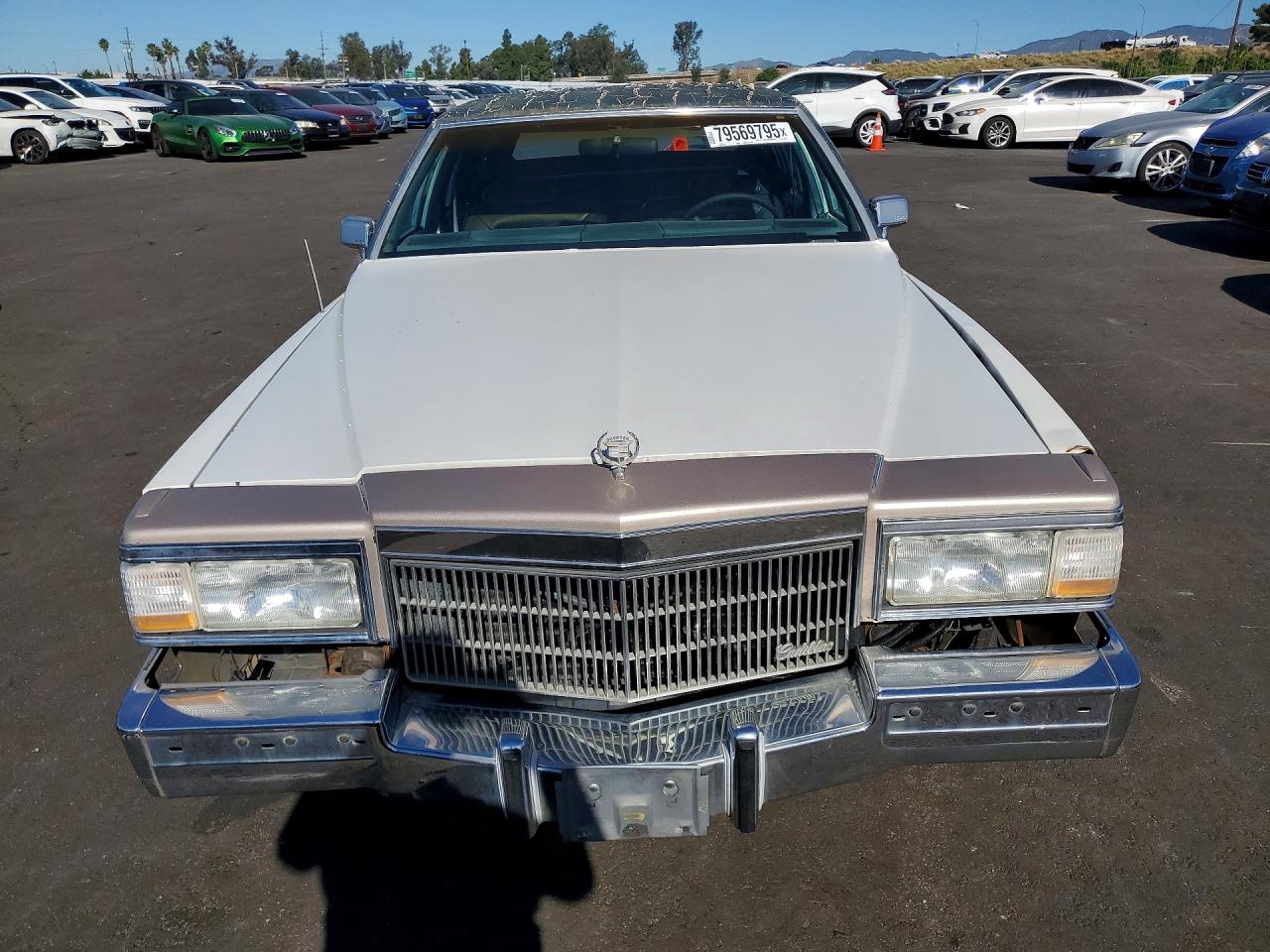 1991 Cadillac Brougham Белый vin: 1G6DW5477MR708867
