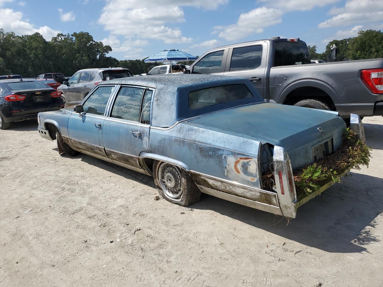 1990 Cadillac Brougham Синий vin: 1G6DW547XLR707792