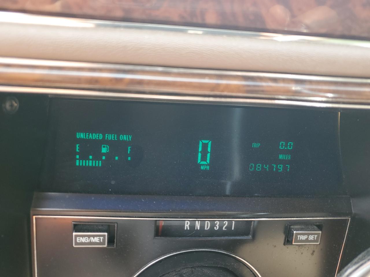 1991 Cadillac Brougham Бежевый vin: 1G6DW54E7MR717745