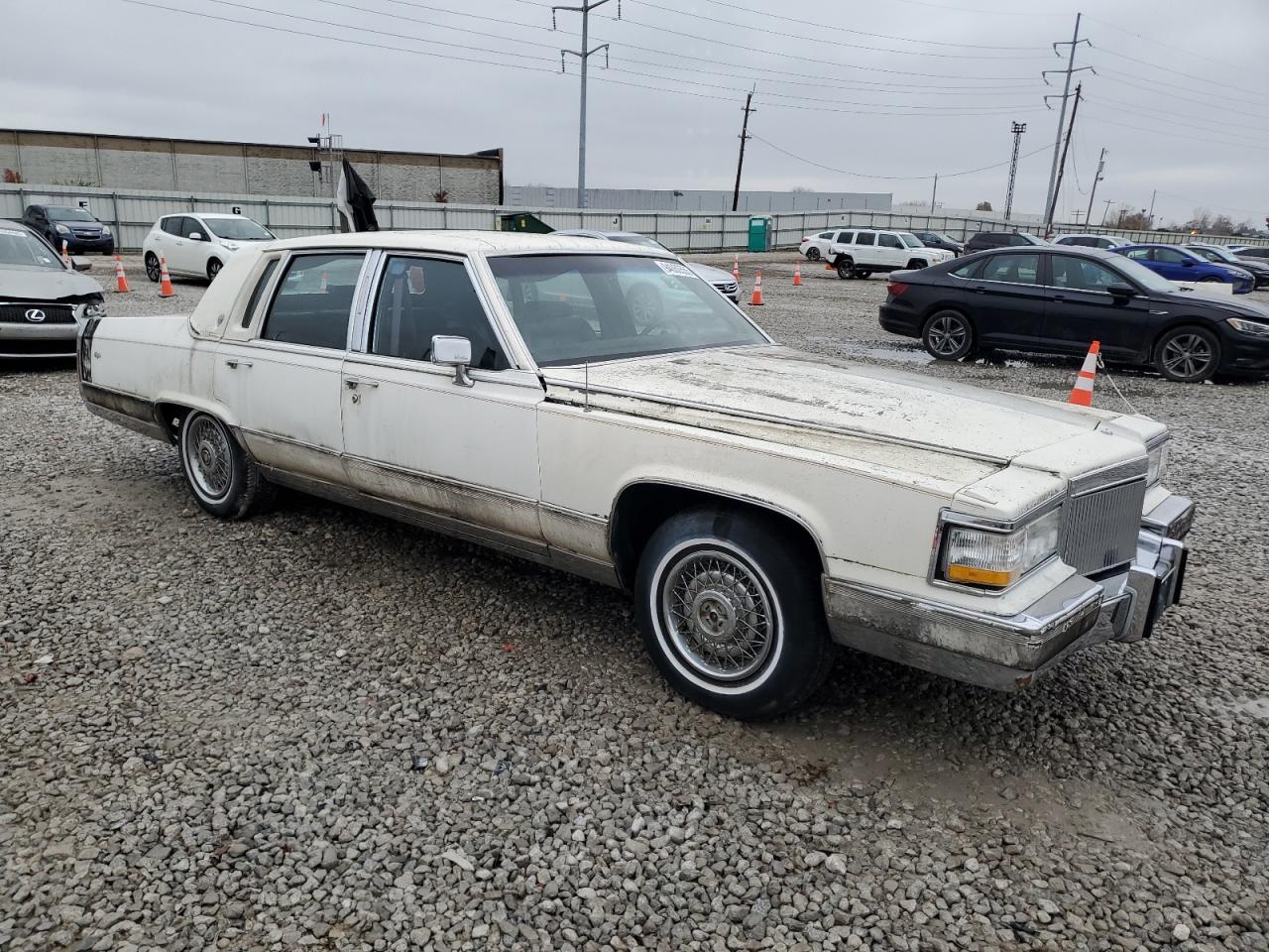 1990 Cadillac Brougham Белый vin: 1G6DW54Y3LR703463