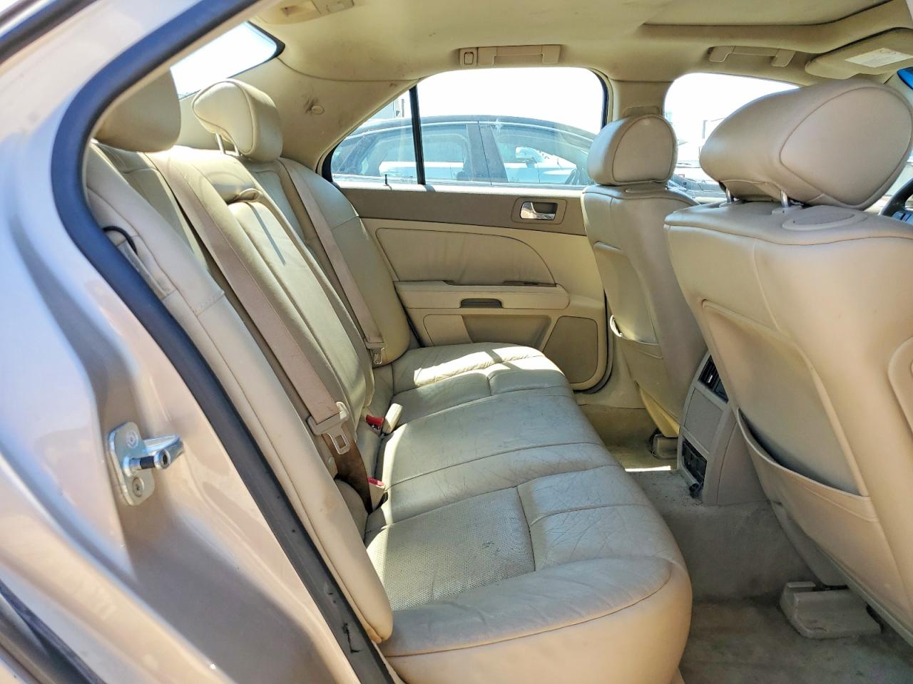 2005 Cadillac Sts Gold vin: 1G6DW677150203589