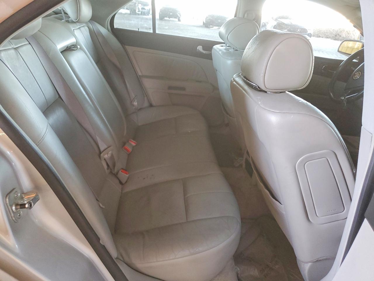 2005 Cadillac Sts Silver vin: 1G6DW677250126070