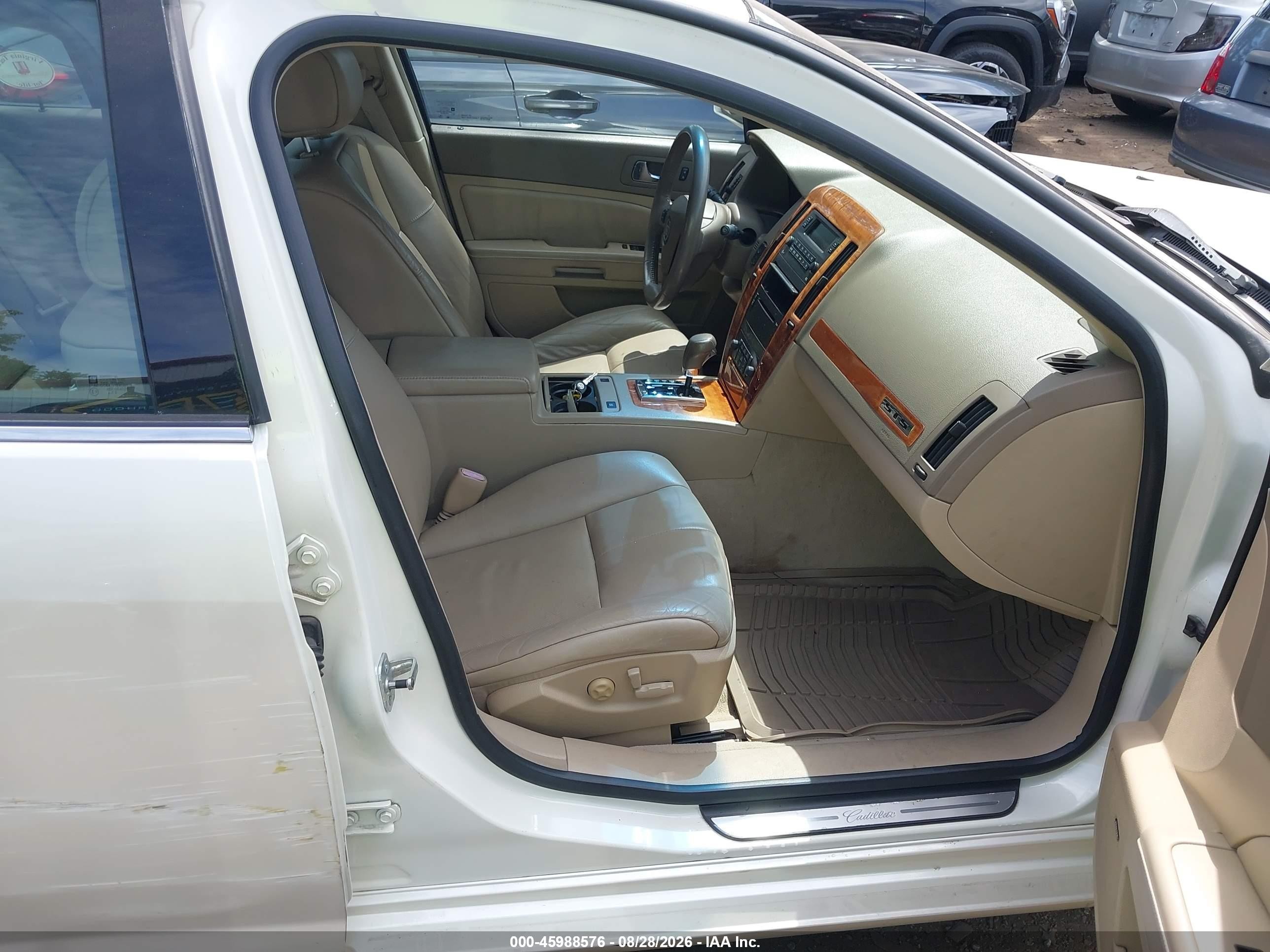2006 Cadillac Sts V6 Кремовый vin: 1G6DW677260124000