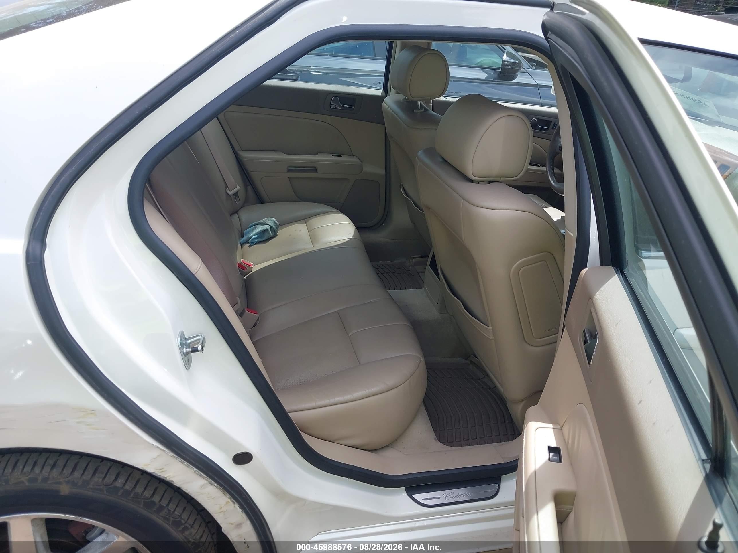 2006 Cadillac Sts V6 Кремовый vin: 1G6DW677260124000