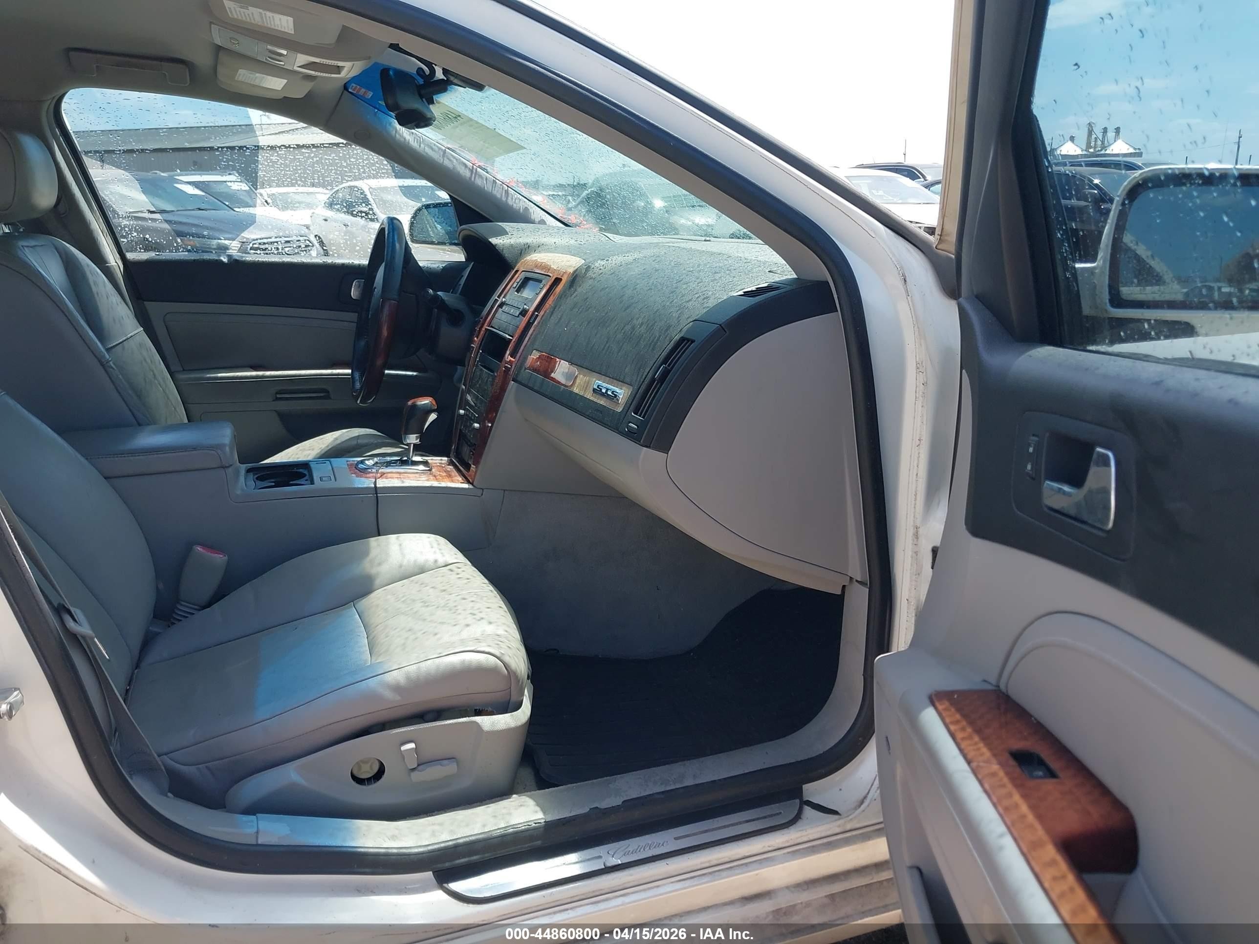 2007 Cadillac Sts V6 White vin: 1G6DW677270195280