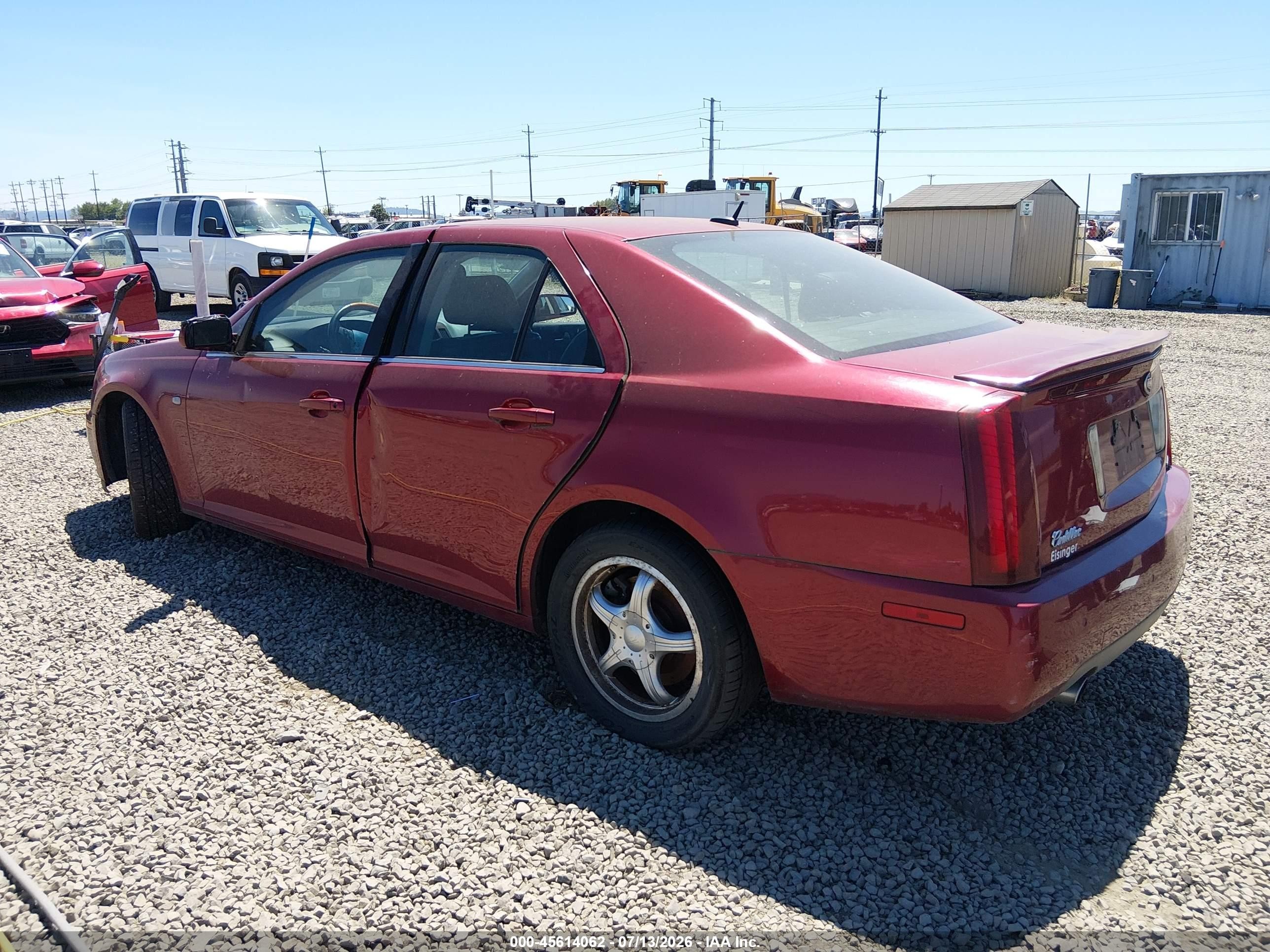 2005 Cadillac Sts V6 Red vin: 1G6DW677350166688