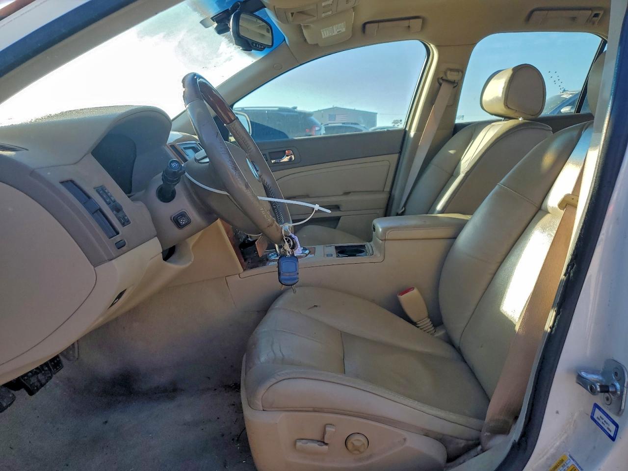 2007 Cadillac Sts White vin: 1G6DW677370125187