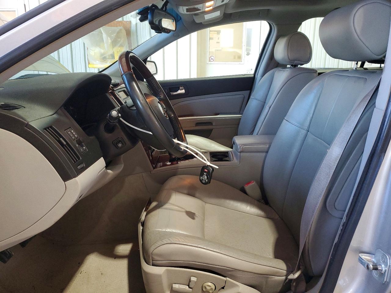 2007 Cadillac Sts Silver vin: 1G6DW677470121889