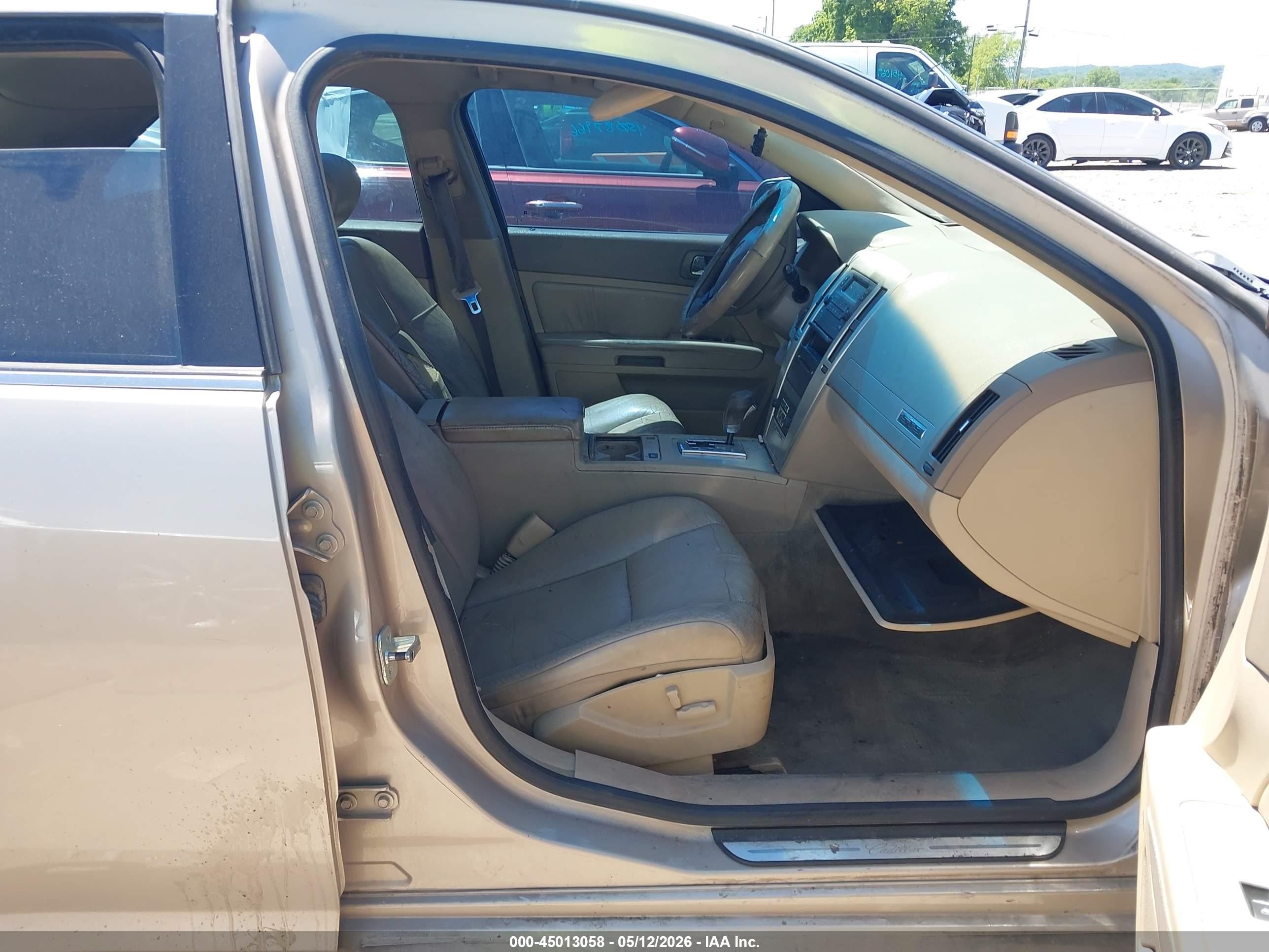 2006 Cadillac Sts V6 Gold vin: 1G6DW677760111260