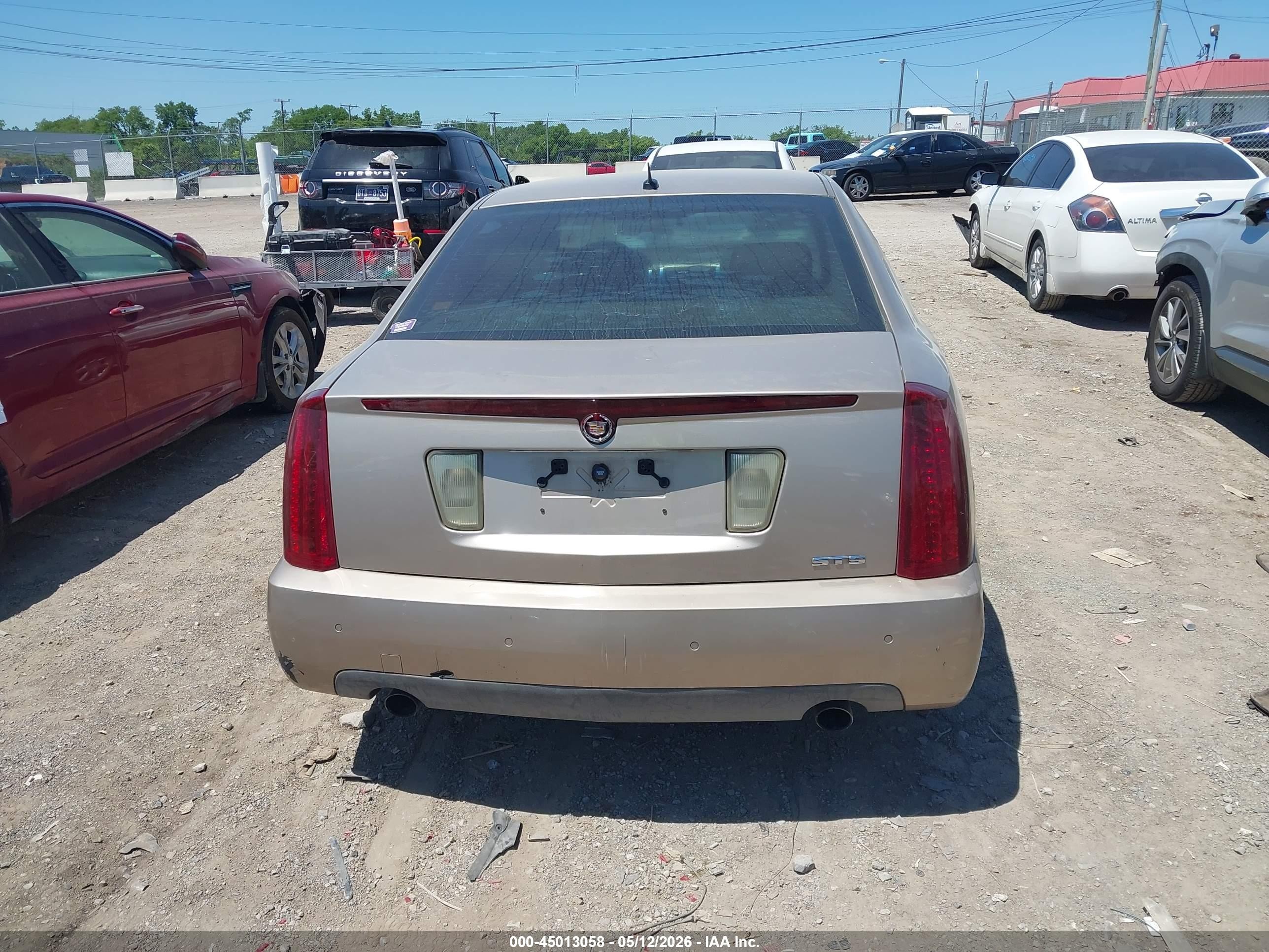 2006 Cadillac Sts V6 Gold vin: 1G6DW677760111260