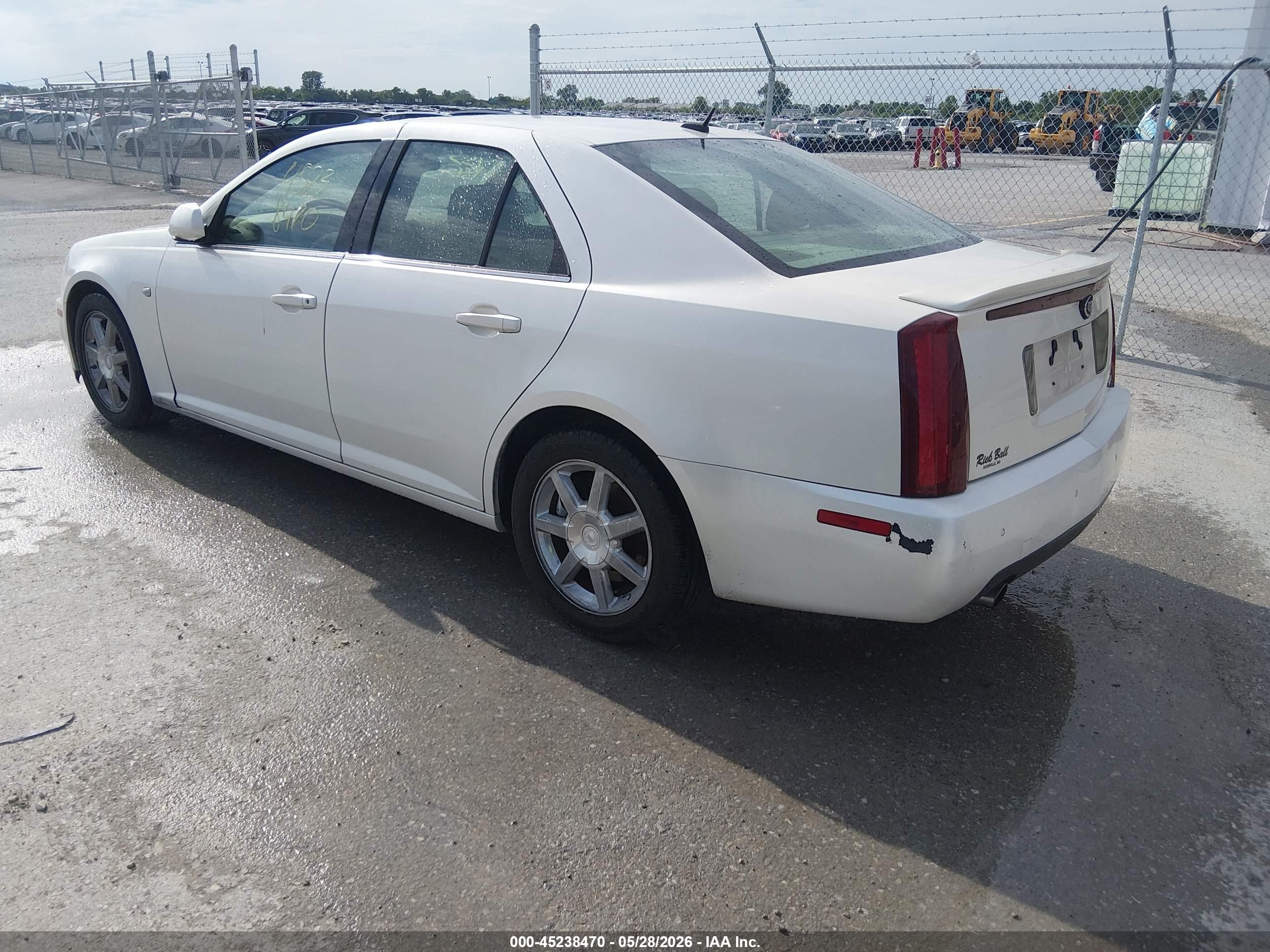 2005 Cadillac Sts V6 White vin: 1G6DW677850176262