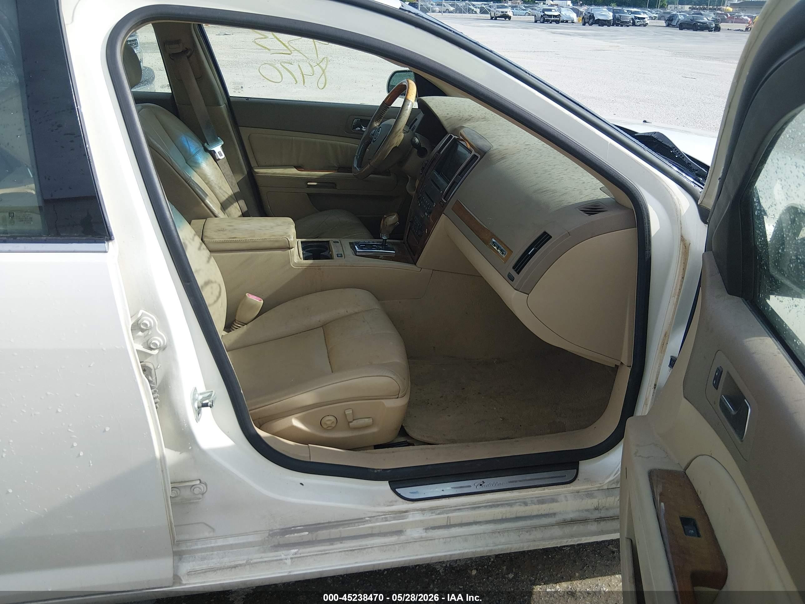 2005 Cadillac Sts V6 White vin: 1G6DW677850176262