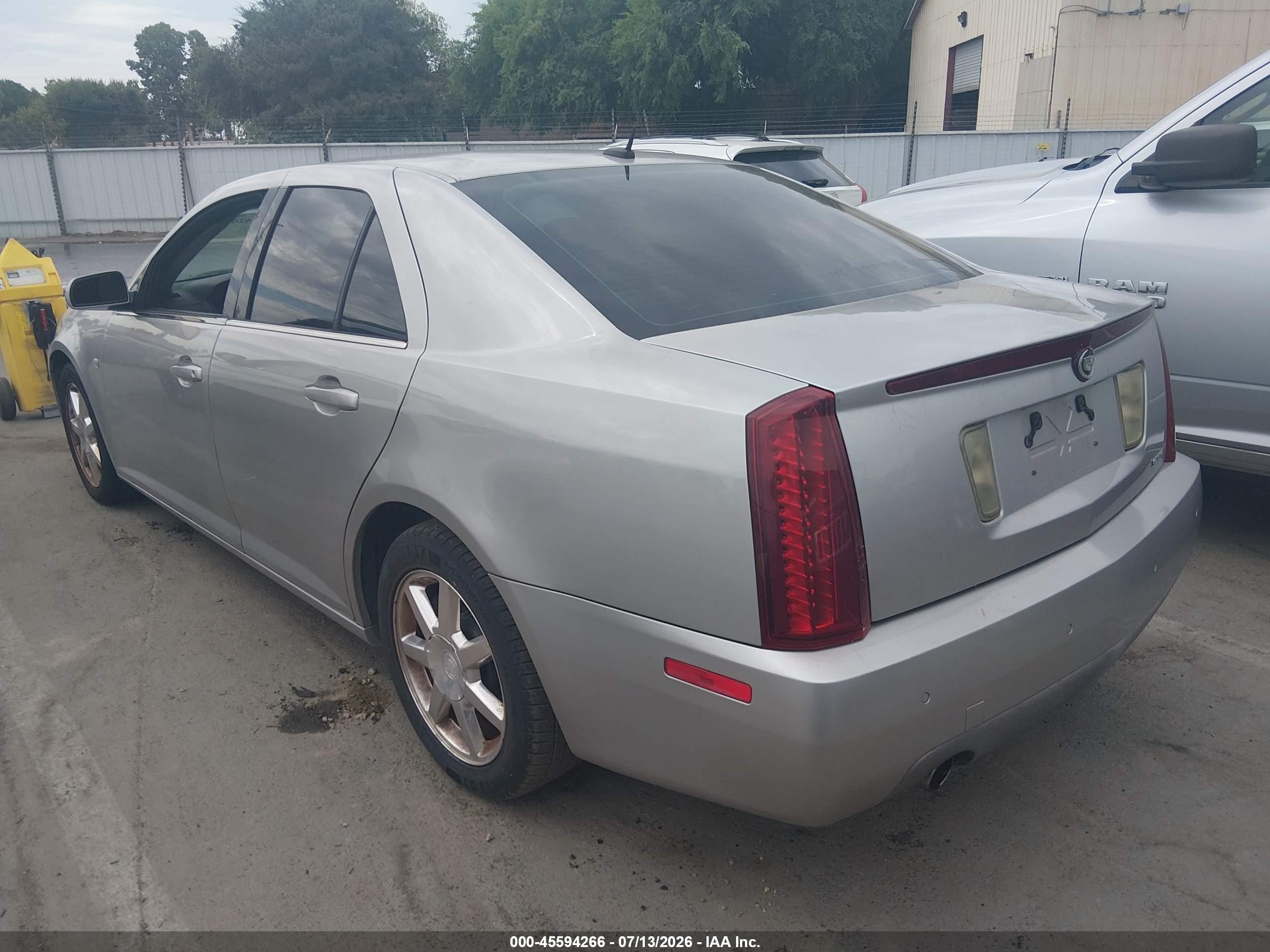 2005 Cadillac Sts V6 Серебряный vin: 1G6DW677850223810