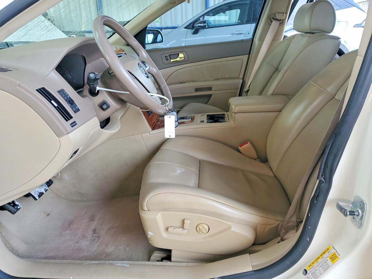 2006 Cadillac Sts White vin: 1G6DW677860142744