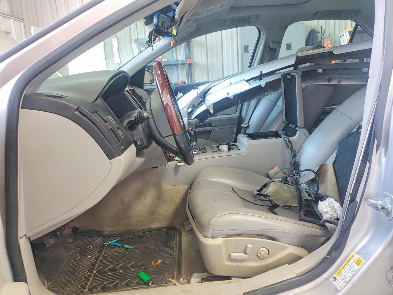 2007 Cadillac Sts Tan vin: 1G6DW677970157190