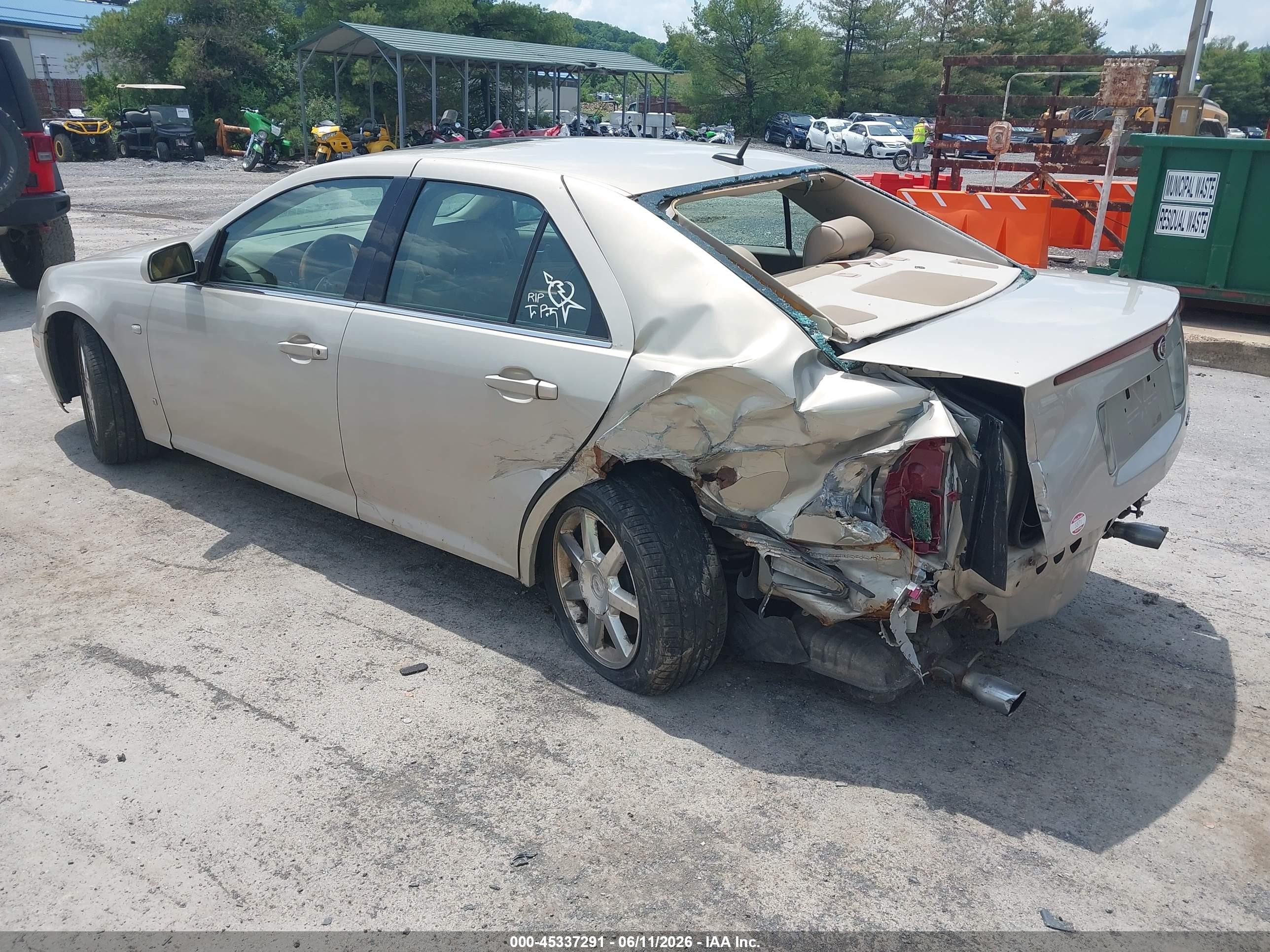2007 Cadillac Sts V6 Gold vin: 1G6DW677X70153004