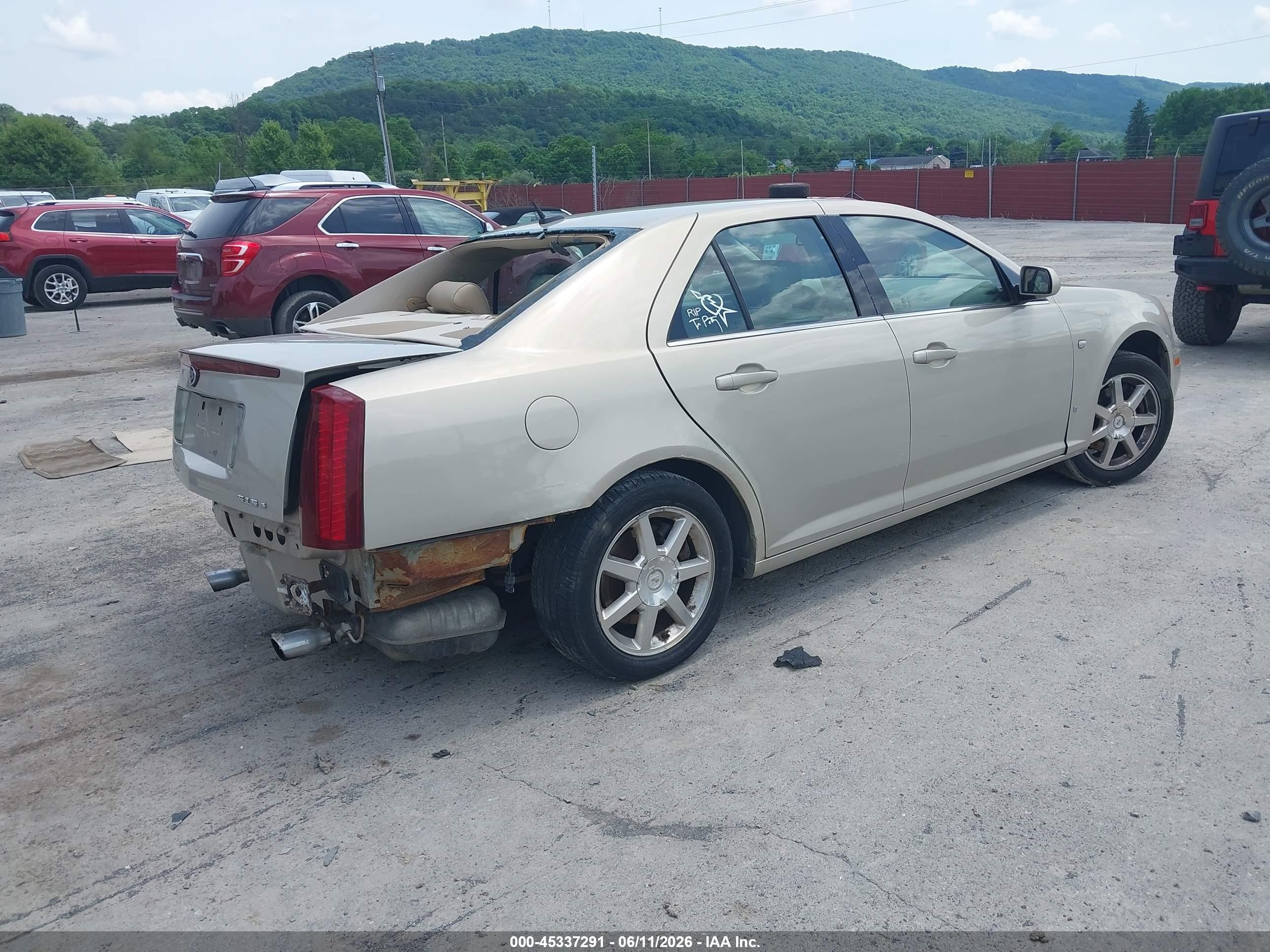 2007 Cadillac Sts V6 Gold vin: 1G6DW677X70153004