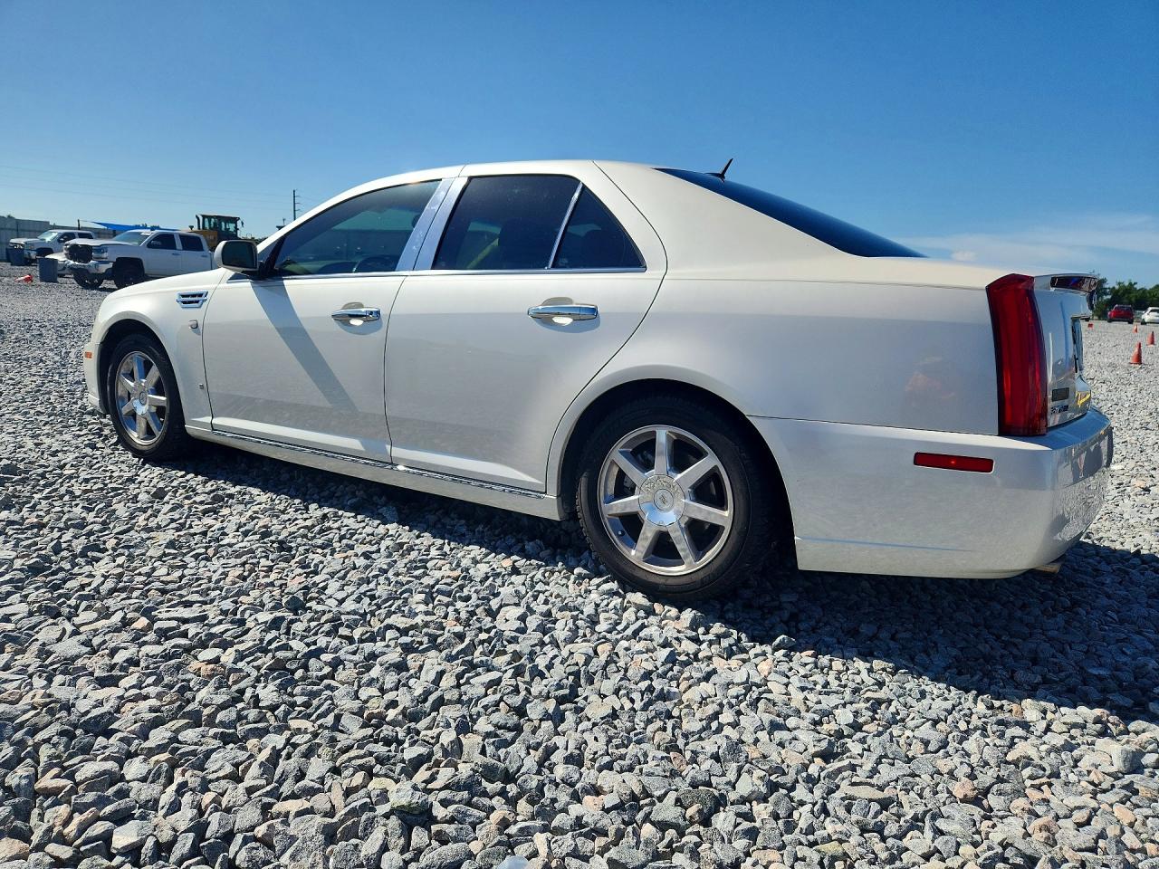 2008 Cadillac Sts White vin: 1G6DW67V180194119