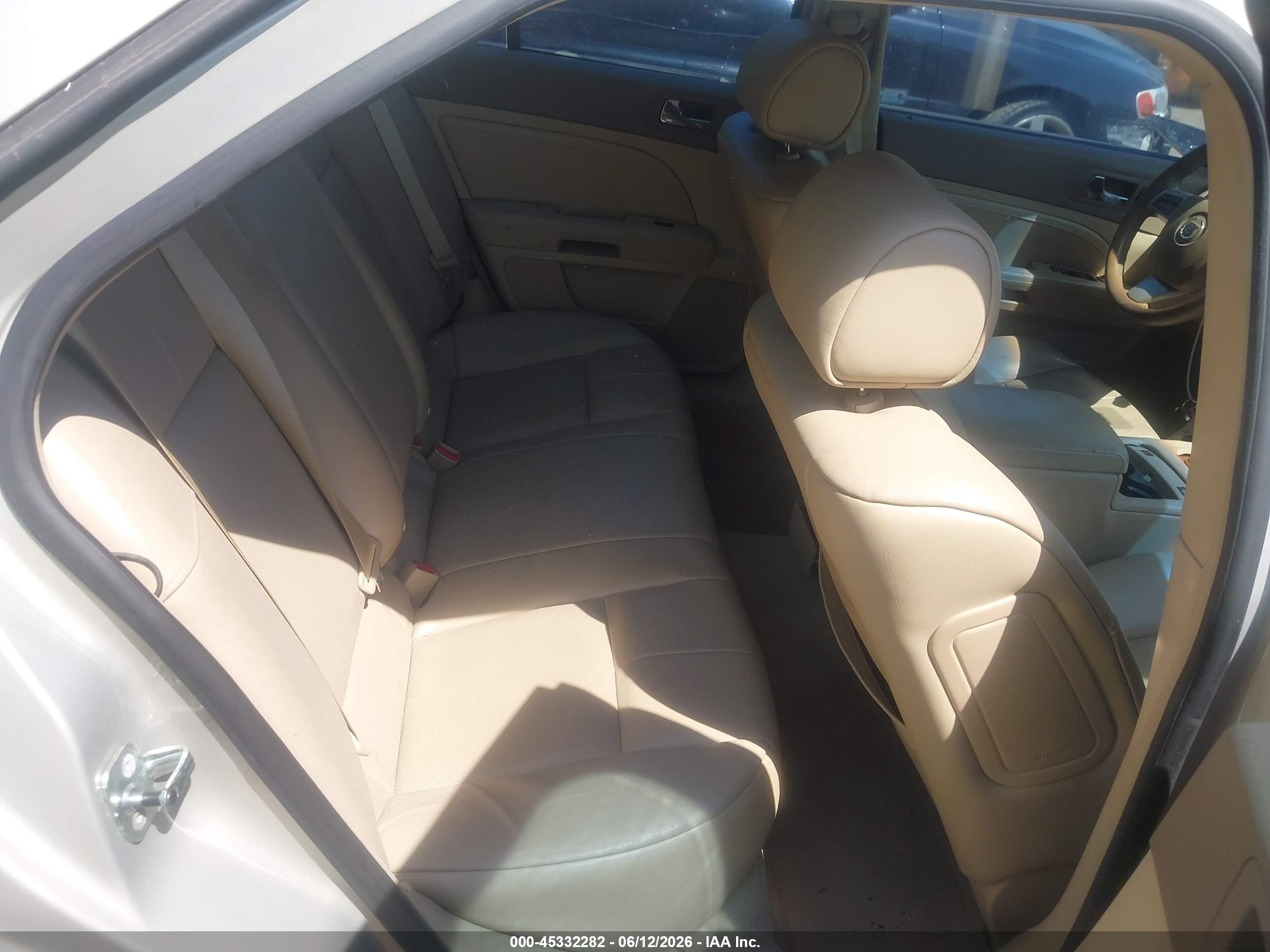 2008 Cadillac Sts Rwd W/1sa Beige vin: 1G6DW67V380105294