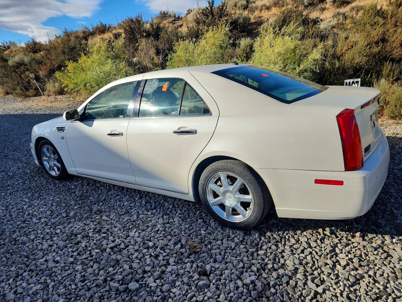 2008 Cadillac Sts White vin: 1G6DW67V480179761