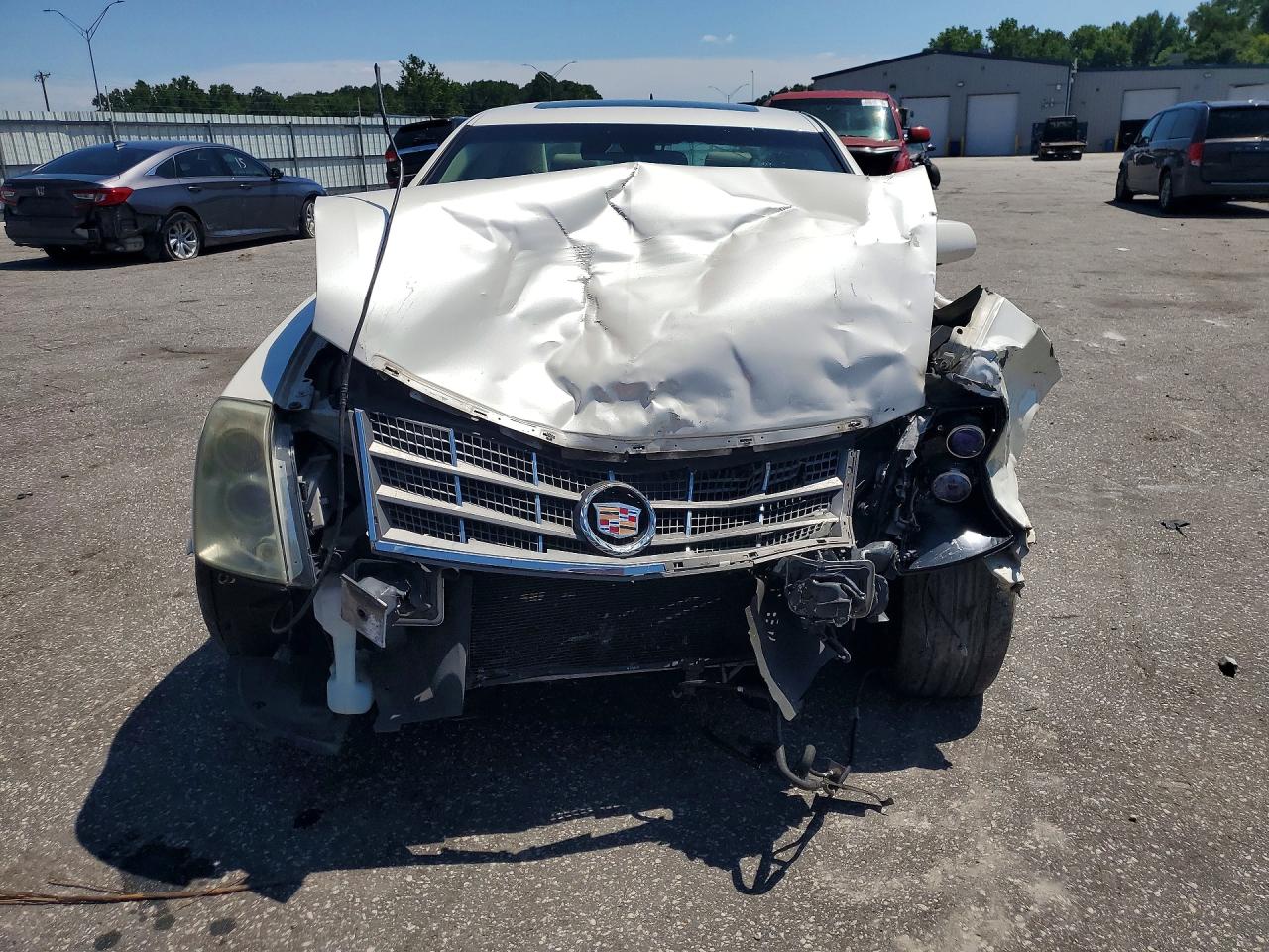 2008 Cadillac Sts White vin: 1G6DW67VX80105373
