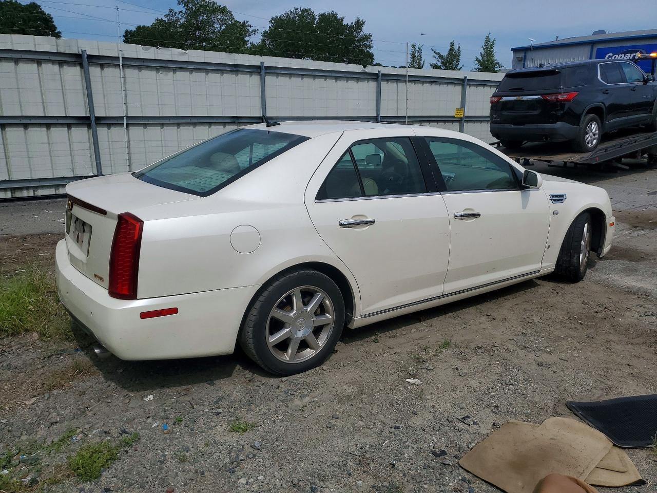 2008 Cadillac Sts Белый vin: 1G6DW67VX80186584