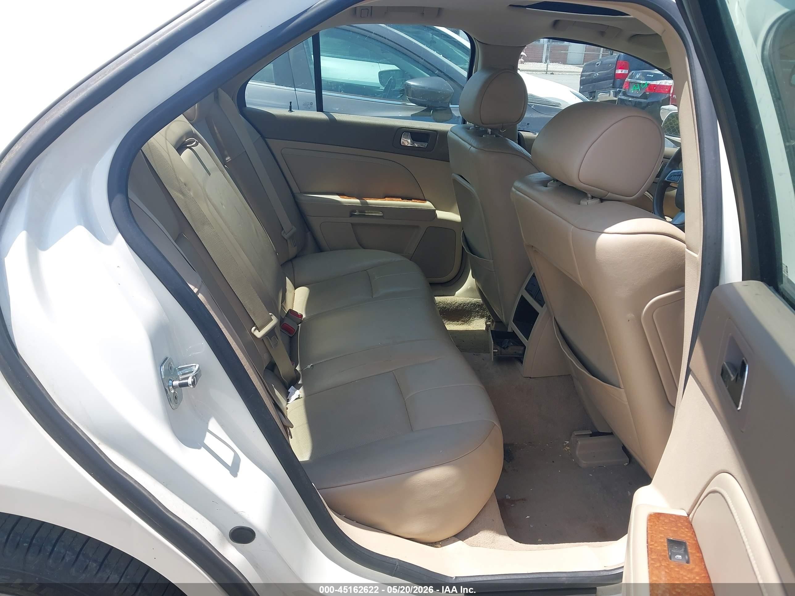 2009 Cadillac Sts V6 Beige vin: 1G6DW67VX90108565
