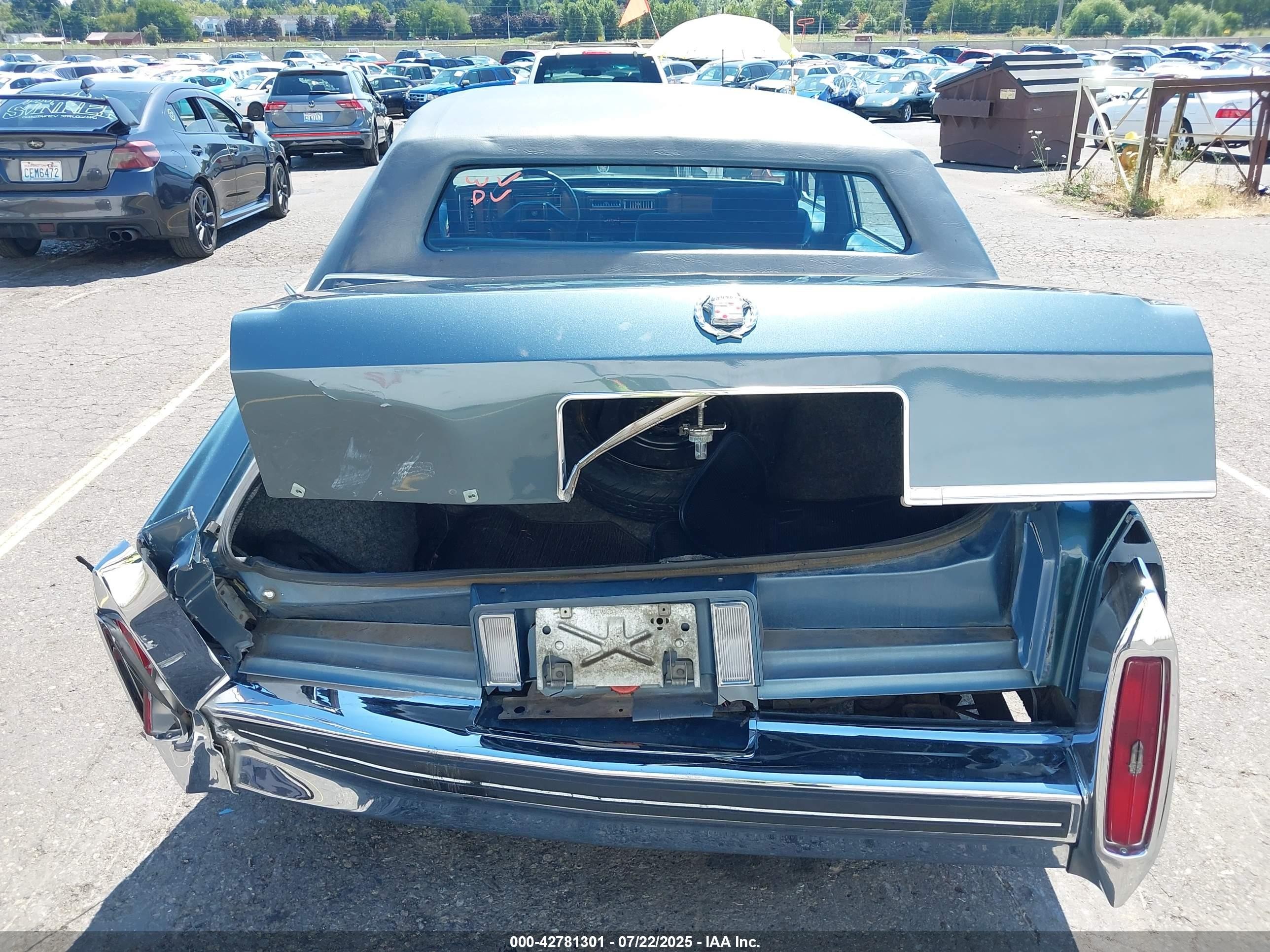1985 Cadillac Fleetwood Brougham Light Blue vin: 1G6DW6985F9710496