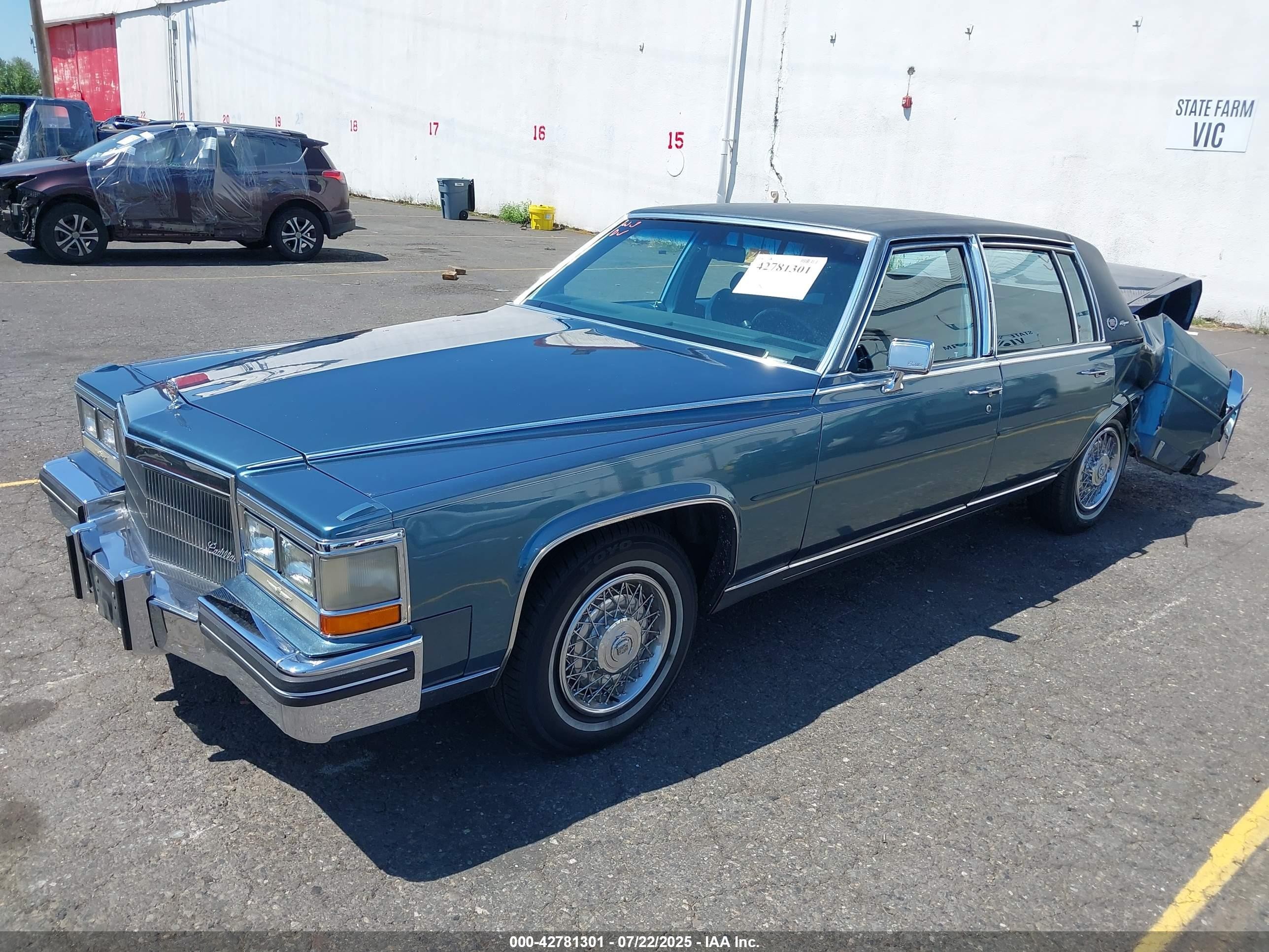 1985 Cadillac Fleetwood Brougham Light Blue vin: 1G6DW6985F9710496