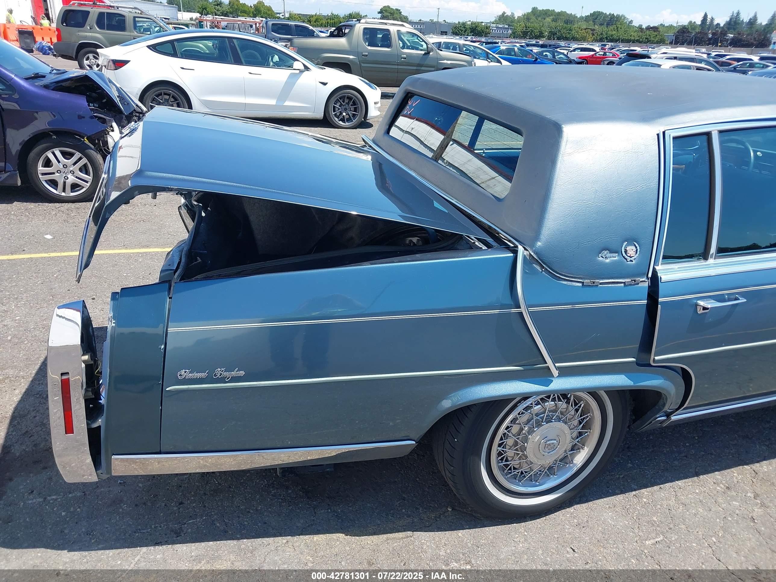 1985 Cadillac Fleetwood Brougham Light Blue vin: 1G6DW6985F9710496