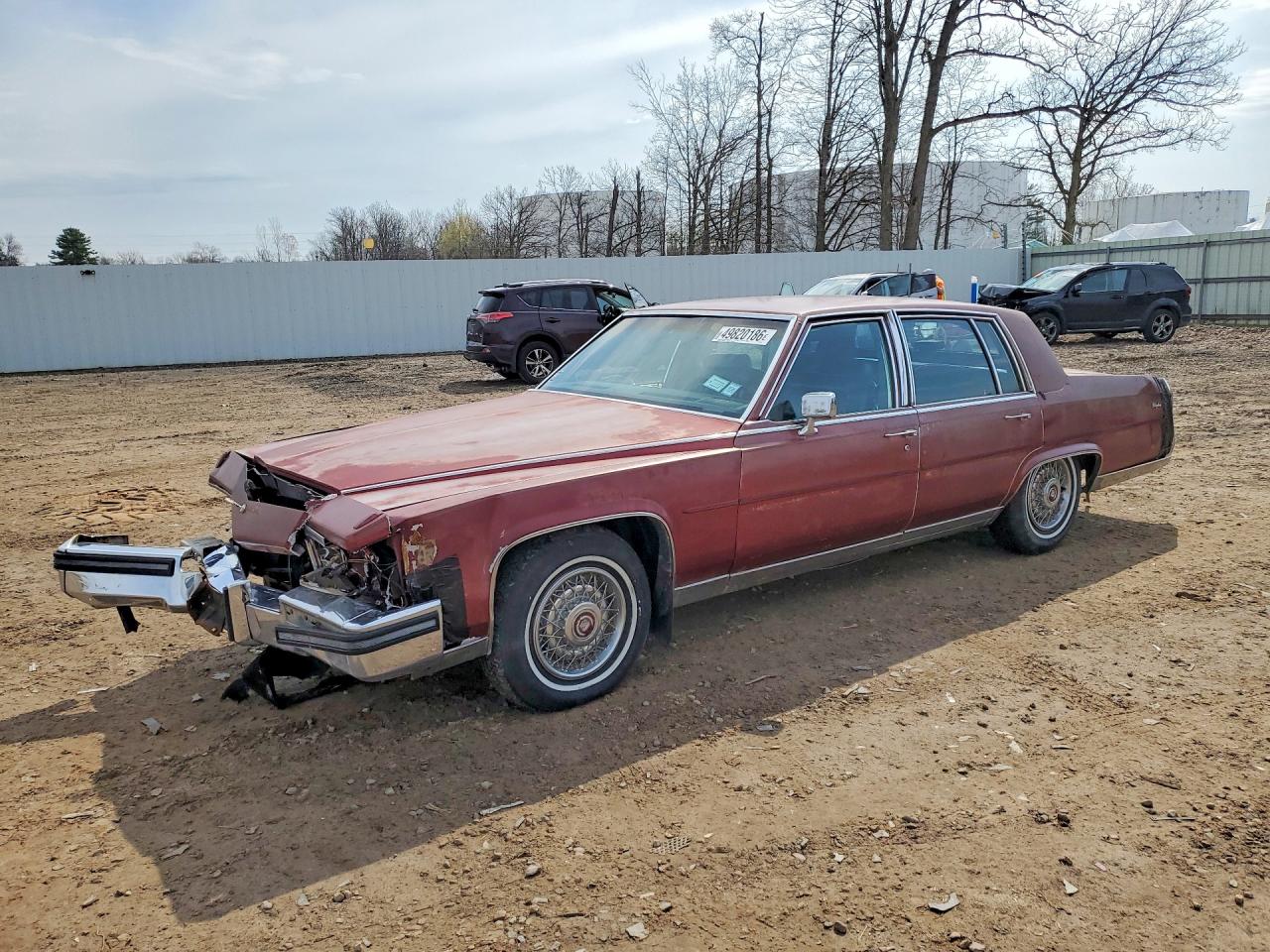 1986 Cadillac Fleetwood Brougham Maroon vin: 1G6DW69YXG9739087