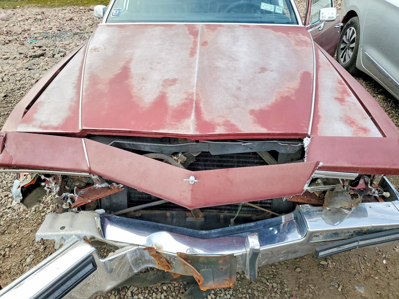 1986 Cadillac Fleetwood Brougham Maroon vin: 1G6DW69YXG9739087