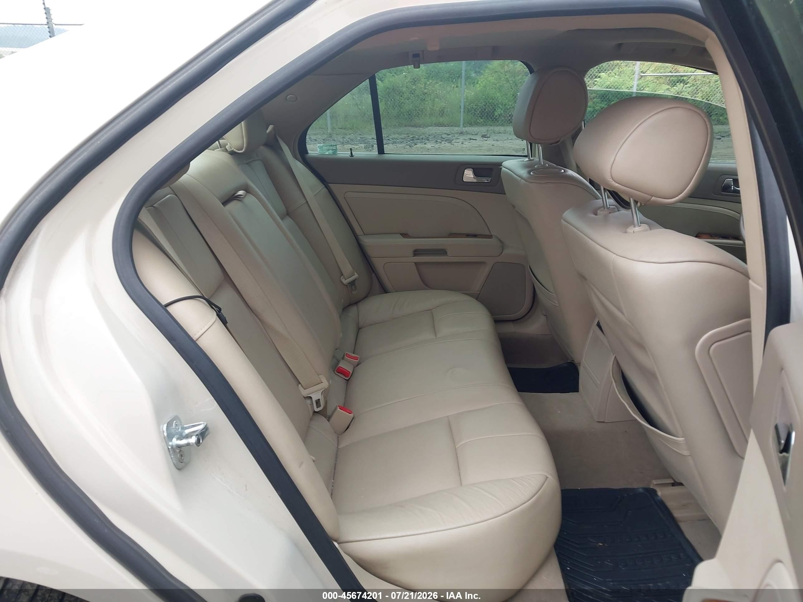 2011 Cadillac Sts Rwd W/1sb Tan vin: 1G6DW6ED0B0142630