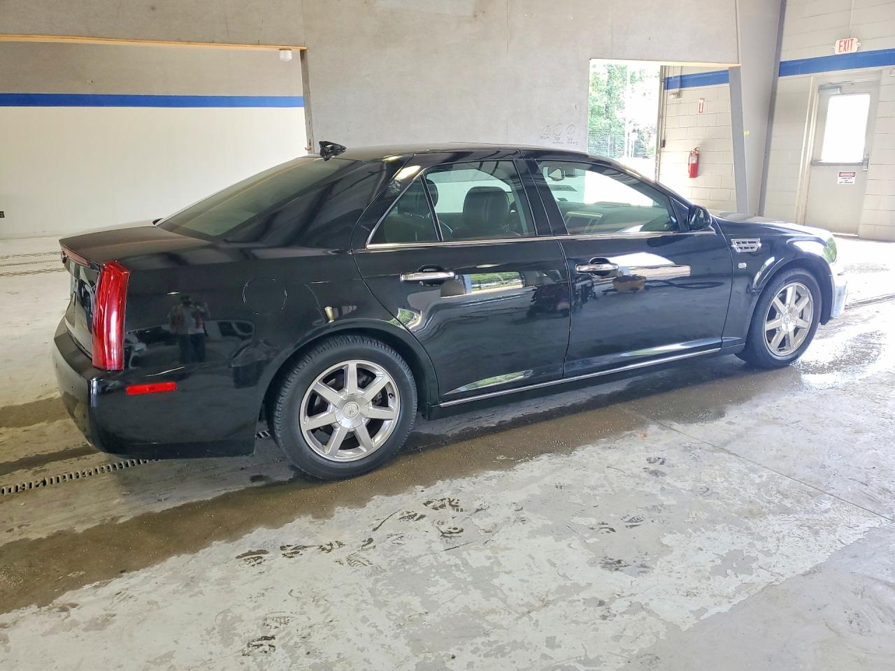 2011 Cadillac Sts Luxury Black vin: 1G6DW6ED3B0118516
