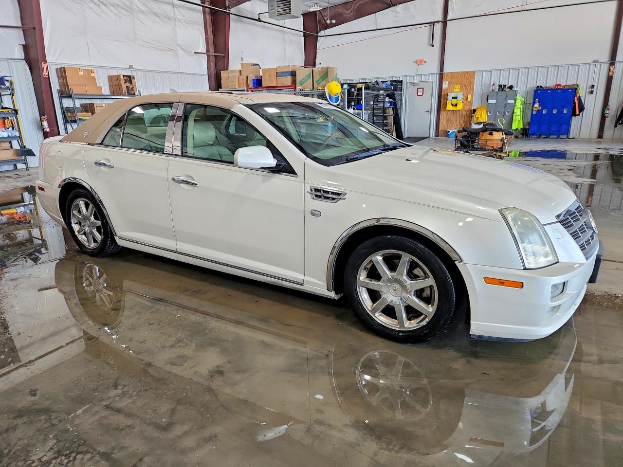 2011 Cadillac Sts Luxury Beige vin: 1G6DW6ED4B0124714