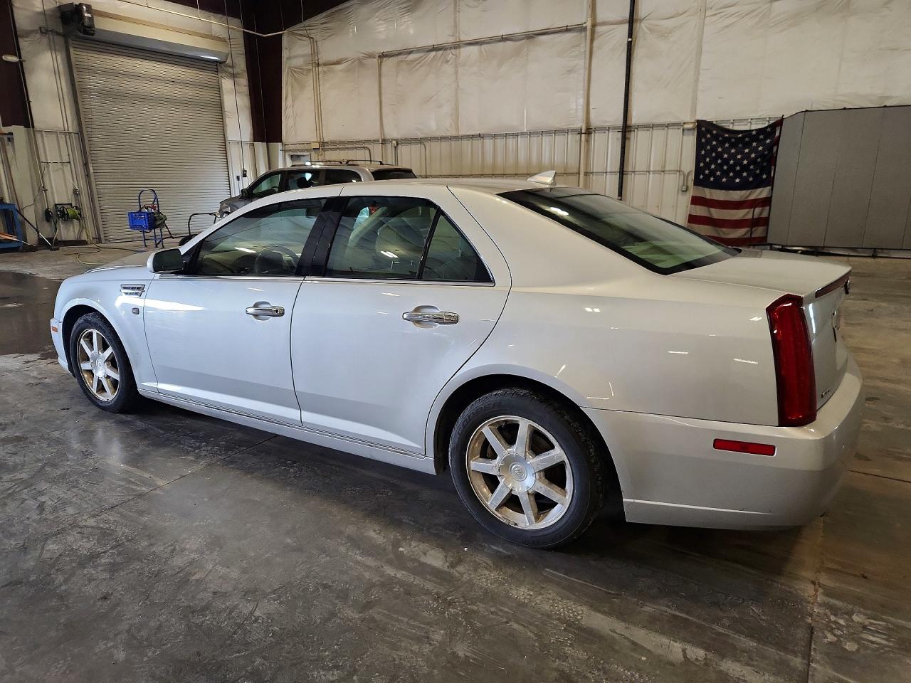 2011 Cadillac Sts Luxury Silver vin: 1G6DW6ED6B0104884