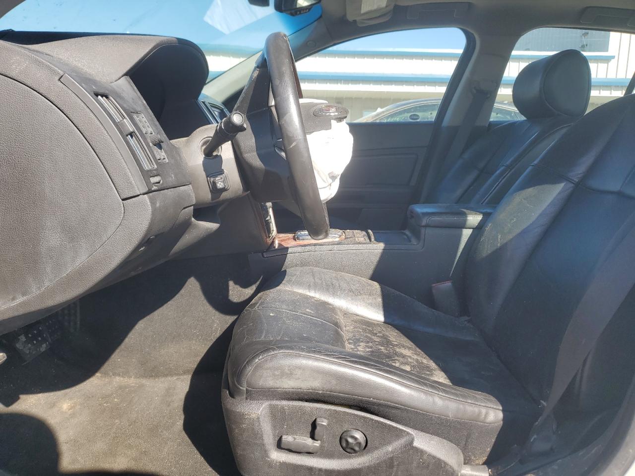 2011 Cadillac Sts Silver vin: 1G6DW6ED6B0130126