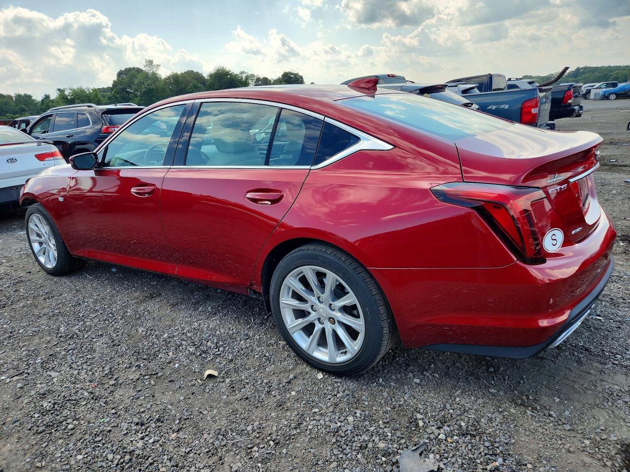 2020 Cadillac Ct5 Luxury Red vin: 1G6DX5RK7L0124644