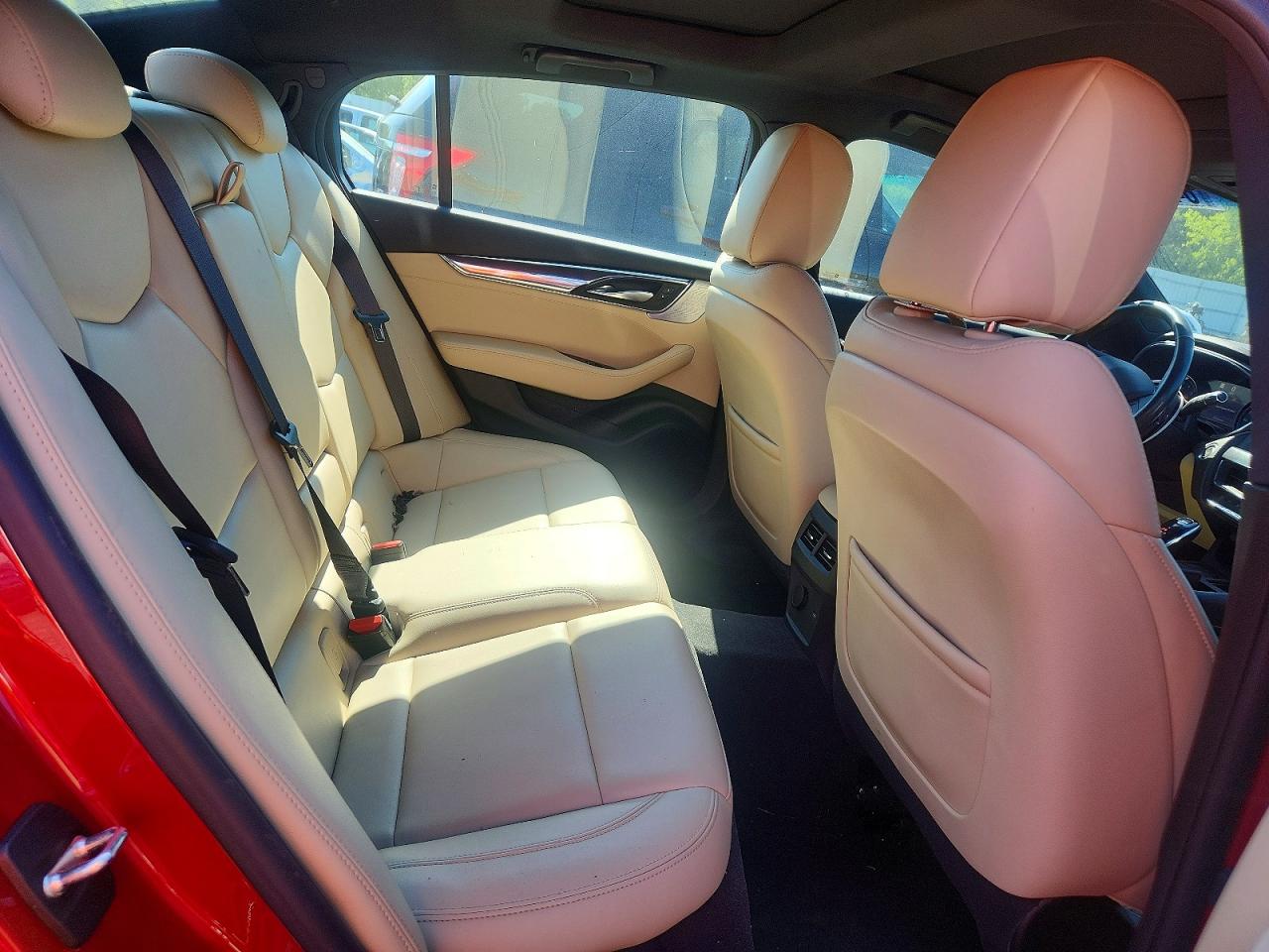 2020 Cadillac Ct5 Luxury Red vin: 1G6DX5RK7L0124644