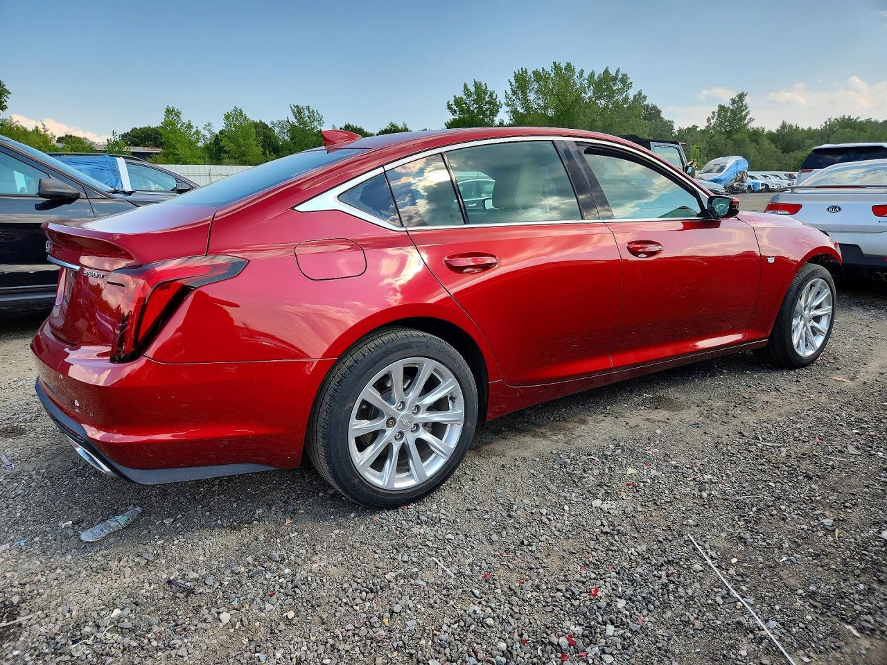 2020 Cadillac Ct5 Luxury Red vin: 1G6DX5RK7L0124644