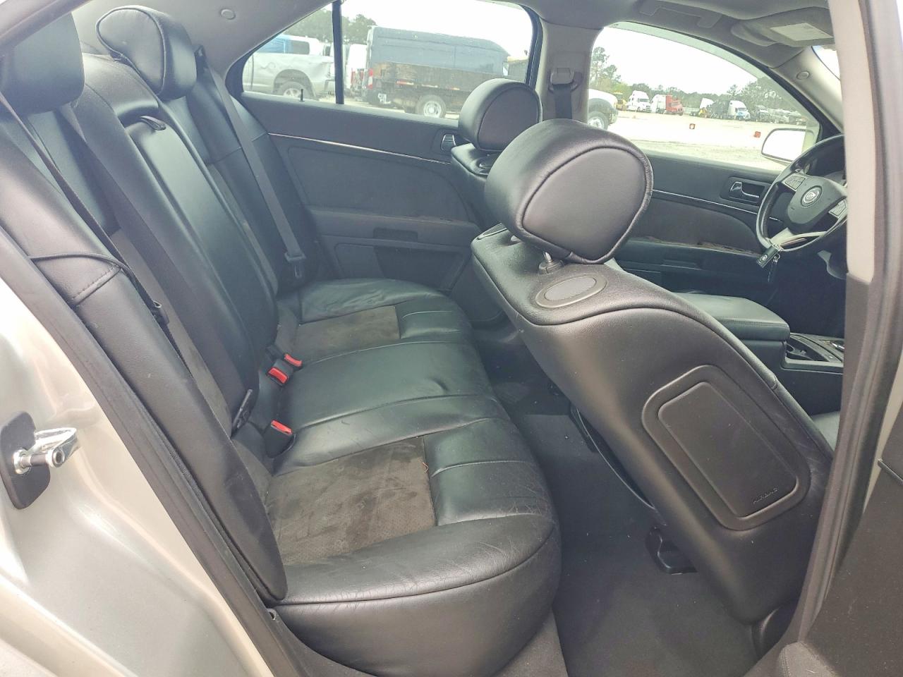 2008 Cadillac Sts-v Silver vin: 1G6DX67D880105974