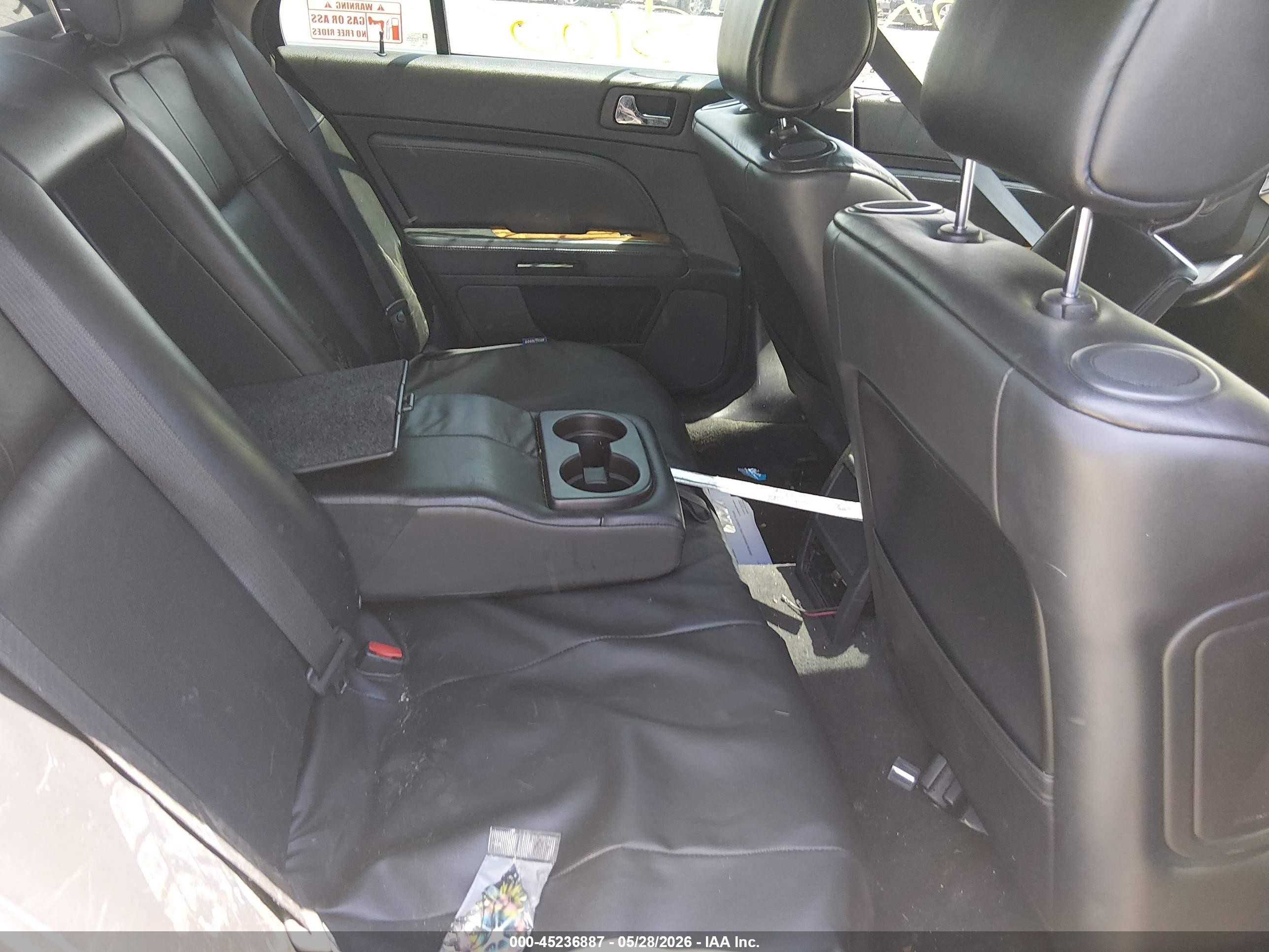 2011 Cadillac Sts Premium Tan vin: 1G6DX6ED5B0157007