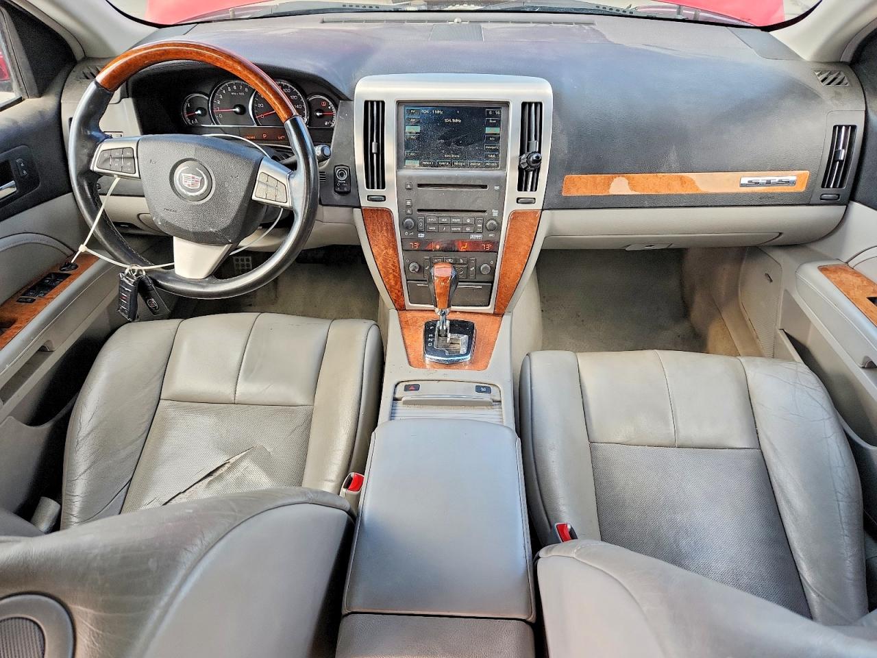 2008 Cadillac Sts Red vin: 1G6DZ67A080163948
