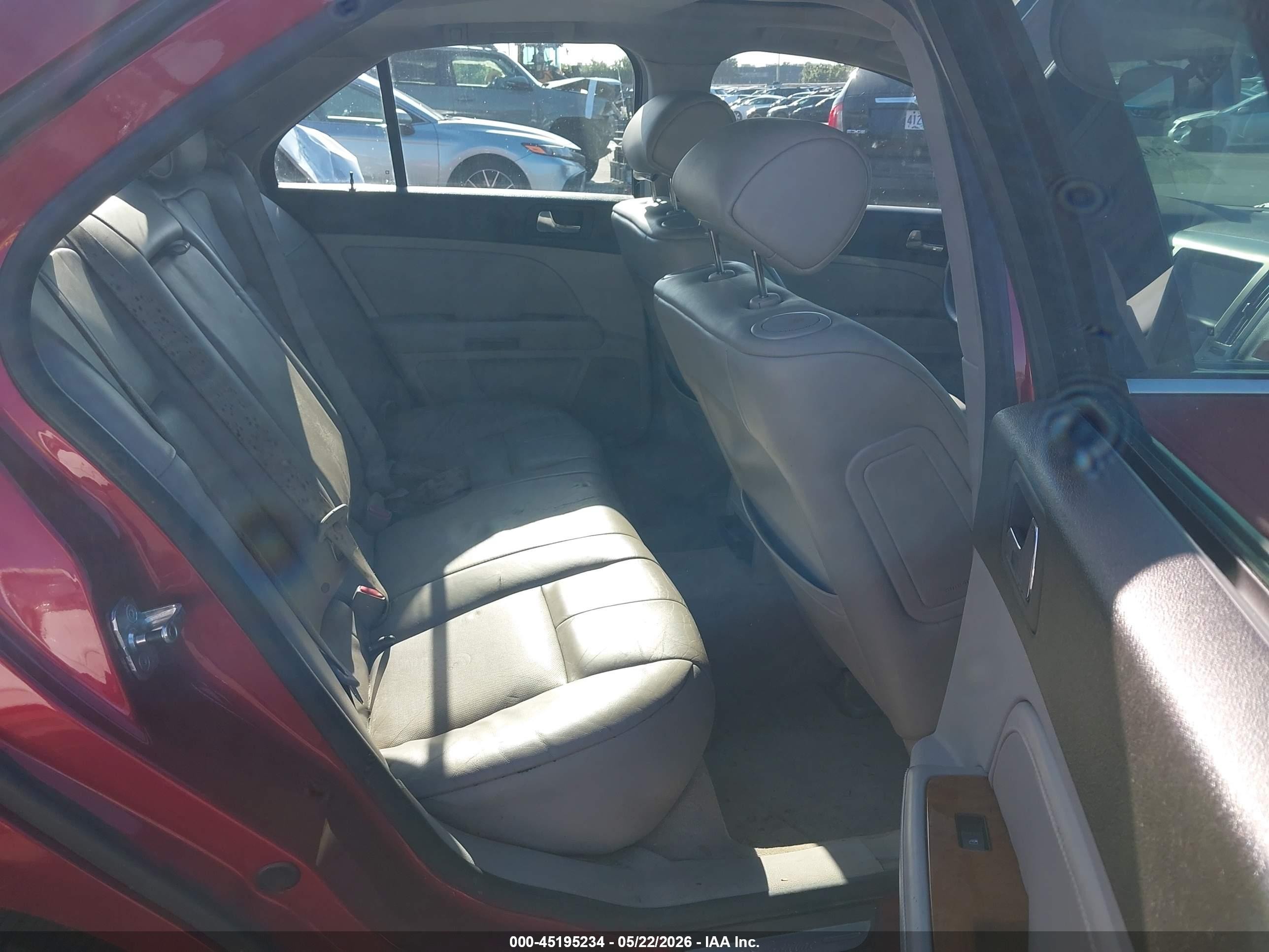 2009 Cadillac Sts V8 Red vin: 1G6DZ67A690174213