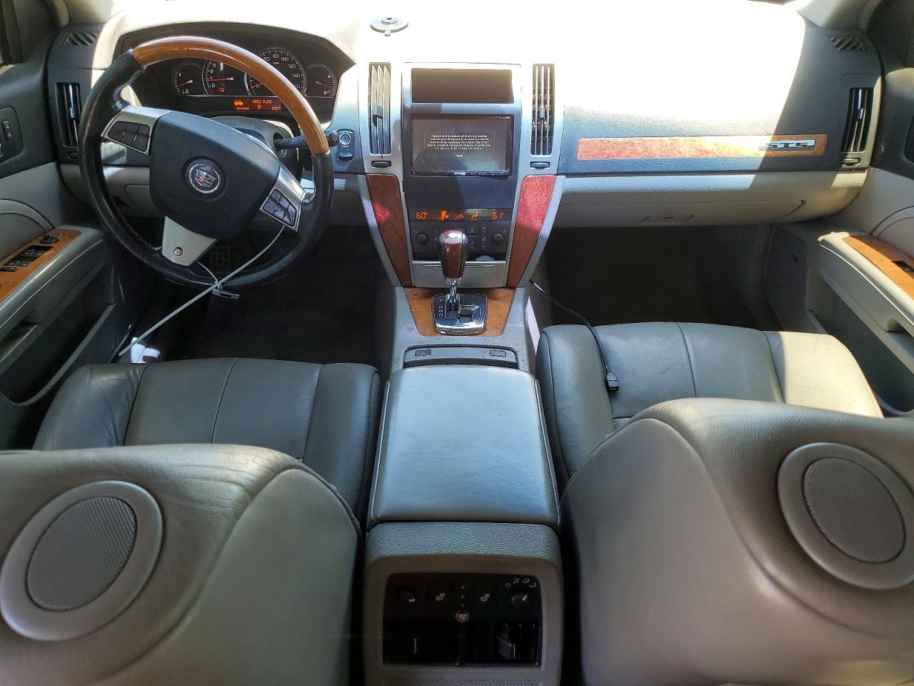 2008 Cadillac Sts Cream vin: 1G6DZ67AX80197489