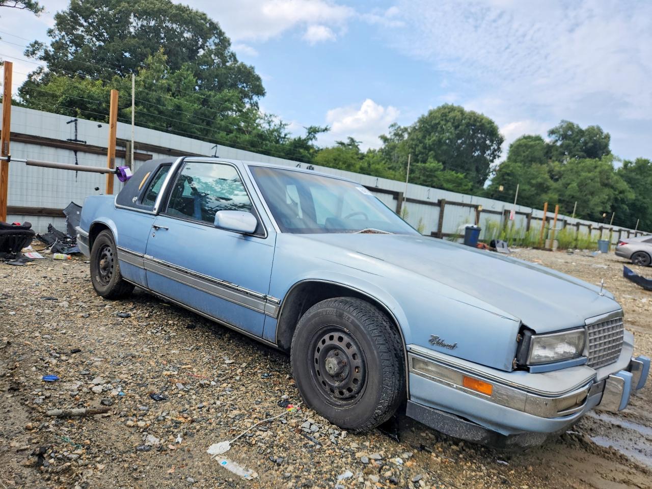 1988 Cadillac Eldorado Blue vin: 1G6EL1152JU617815